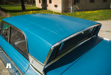 Exterior image of 1963 Mercury Monterey Custom 4-door