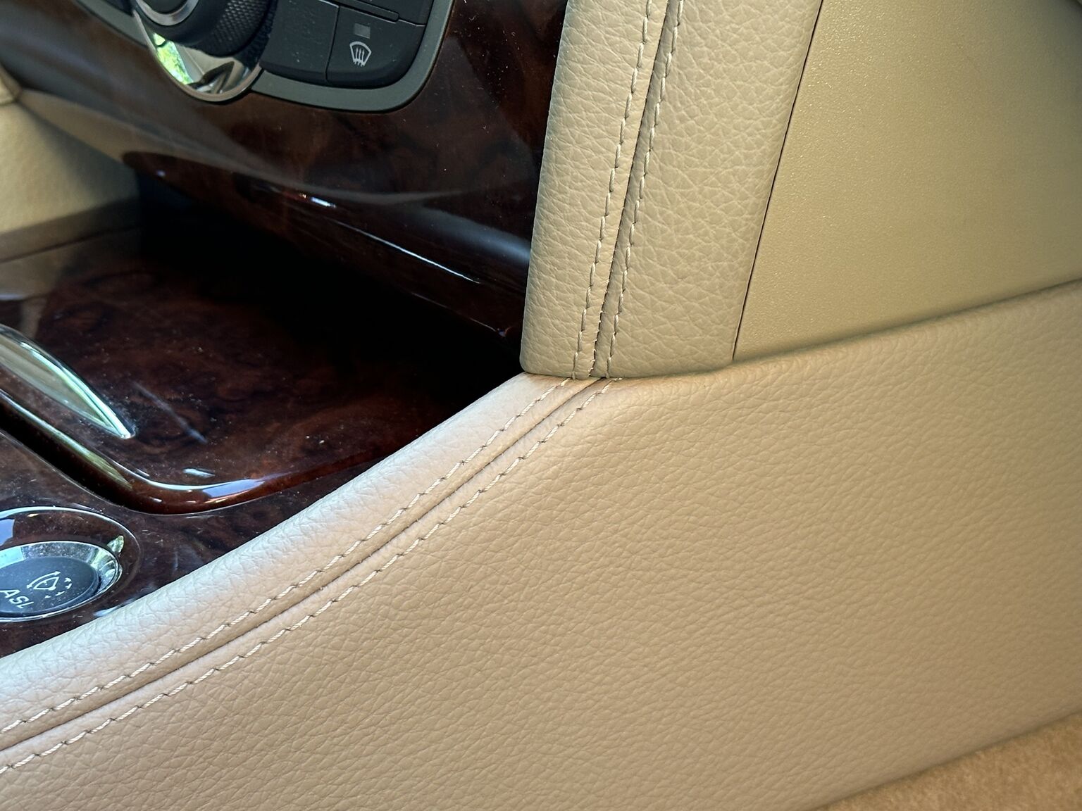 Interiörbild 2007 Jaguar XKR