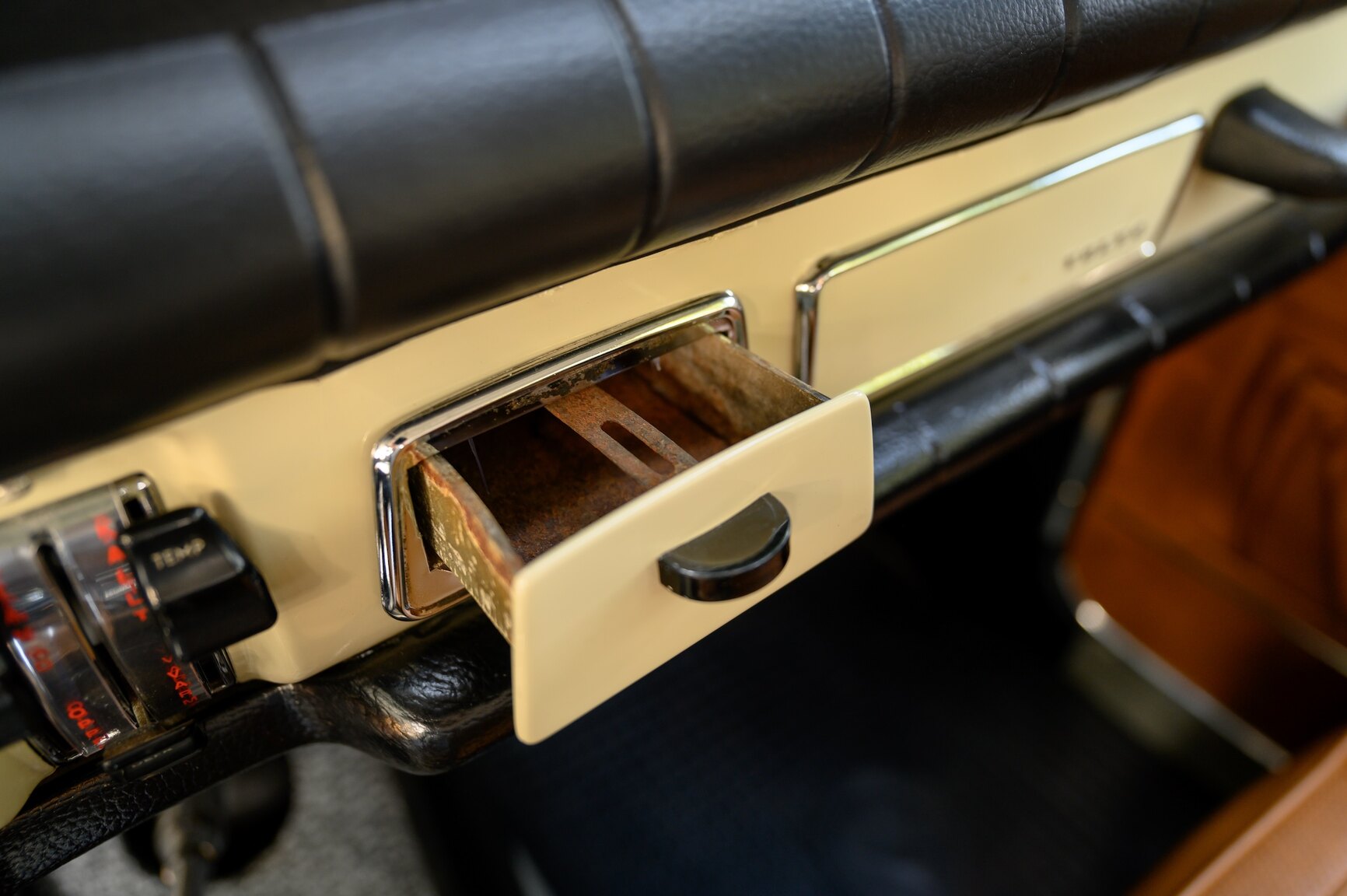 Interior image of 1968 Amazon Herrgårdsvagn