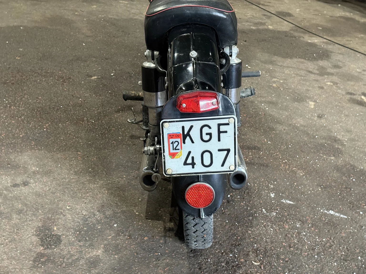 Exteriörbild på 1955 Matchless G 9 (10)