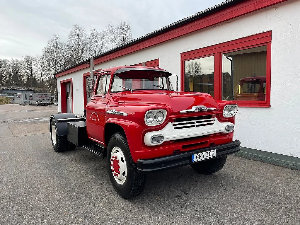 Bild von 1961 Chevrolet SPARTAN (3)