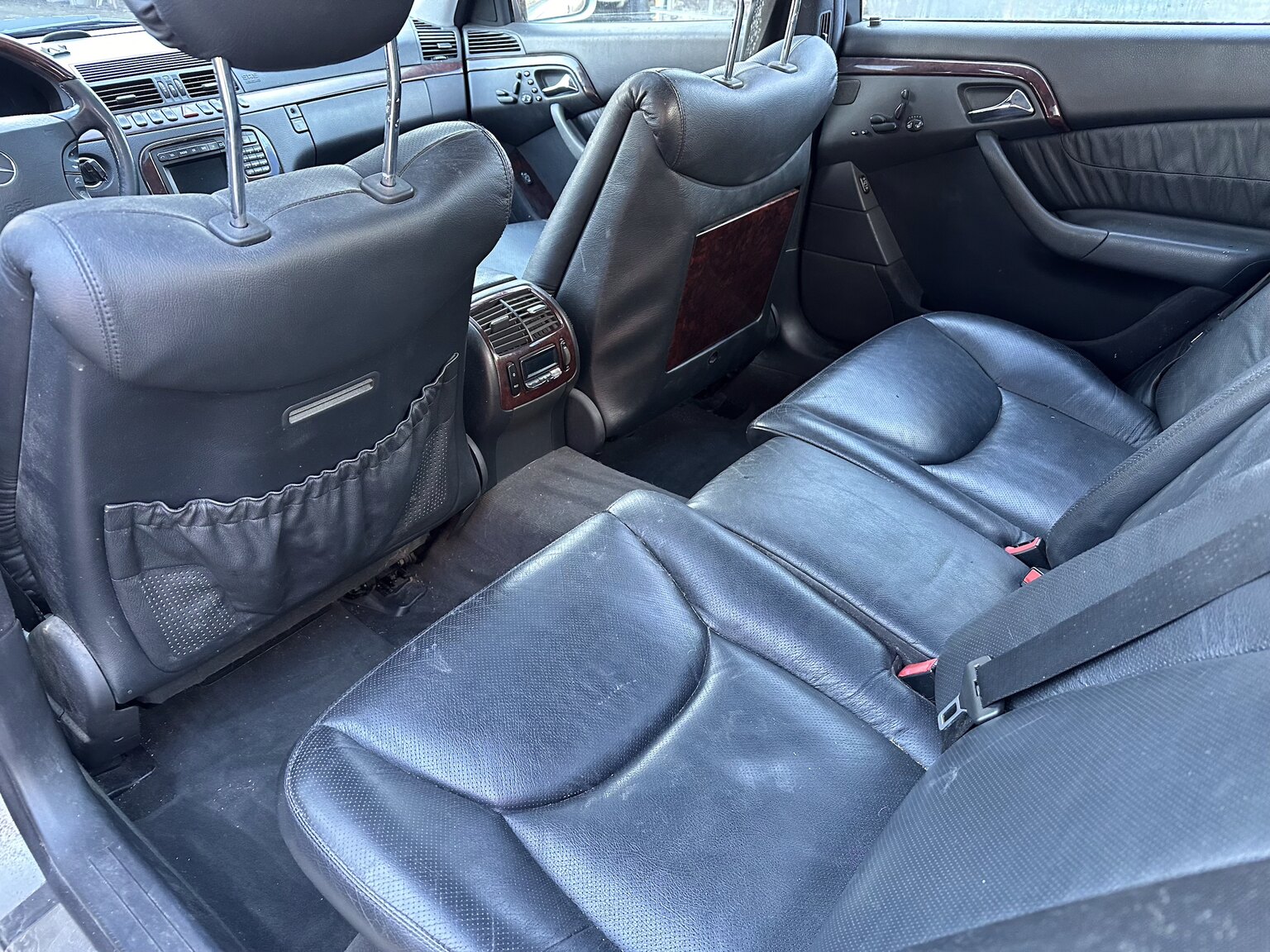 Innenraumfoto von 1999 Mercedes-Benz S 500 L
