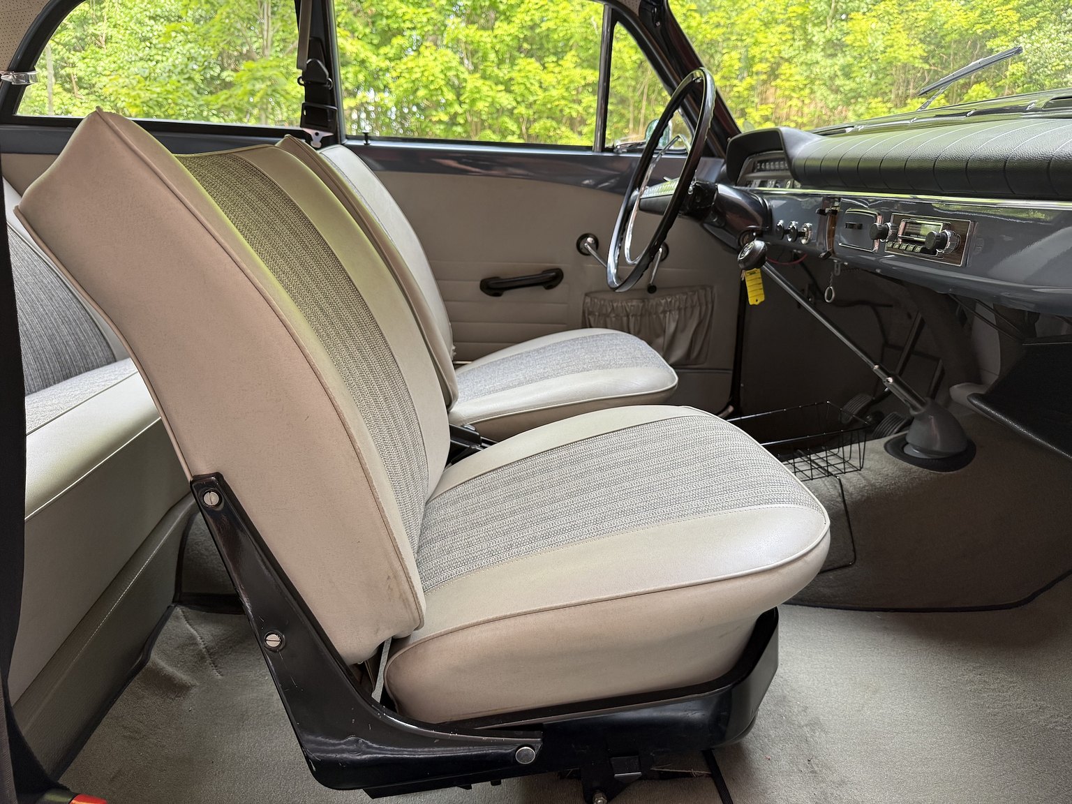 Interior image of 1964 Volvo Amazon 121 P130