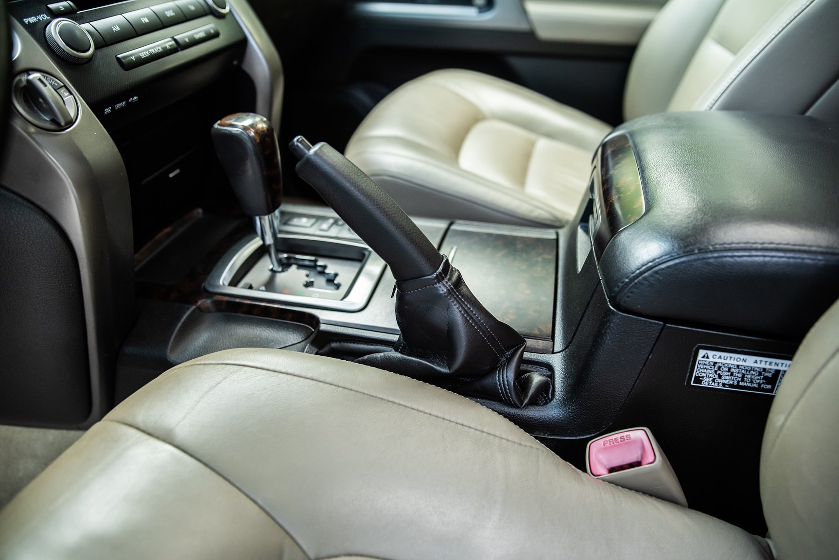 Interior image of 2008 Toyota Land Cruiser 4.5 4WD V8
