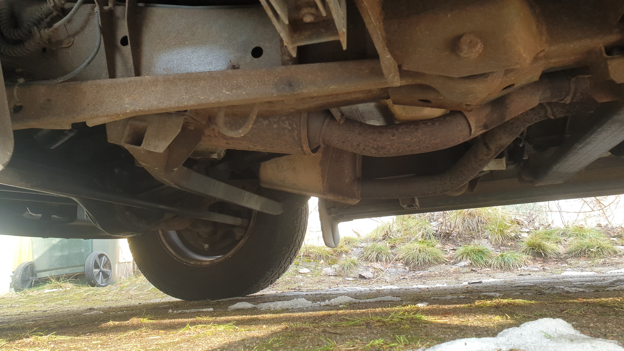 Image of 1999 Land Rover Discovery 2 mechanics