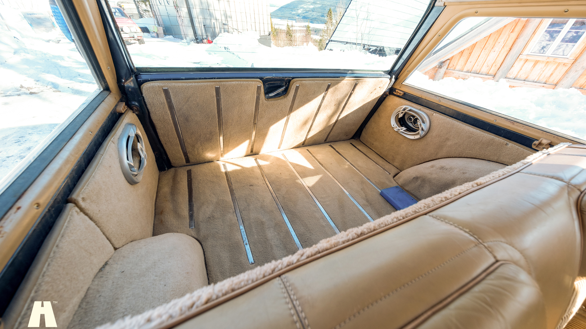 Interiörbild 1988 Jeep Grand Wagoneer 5.9