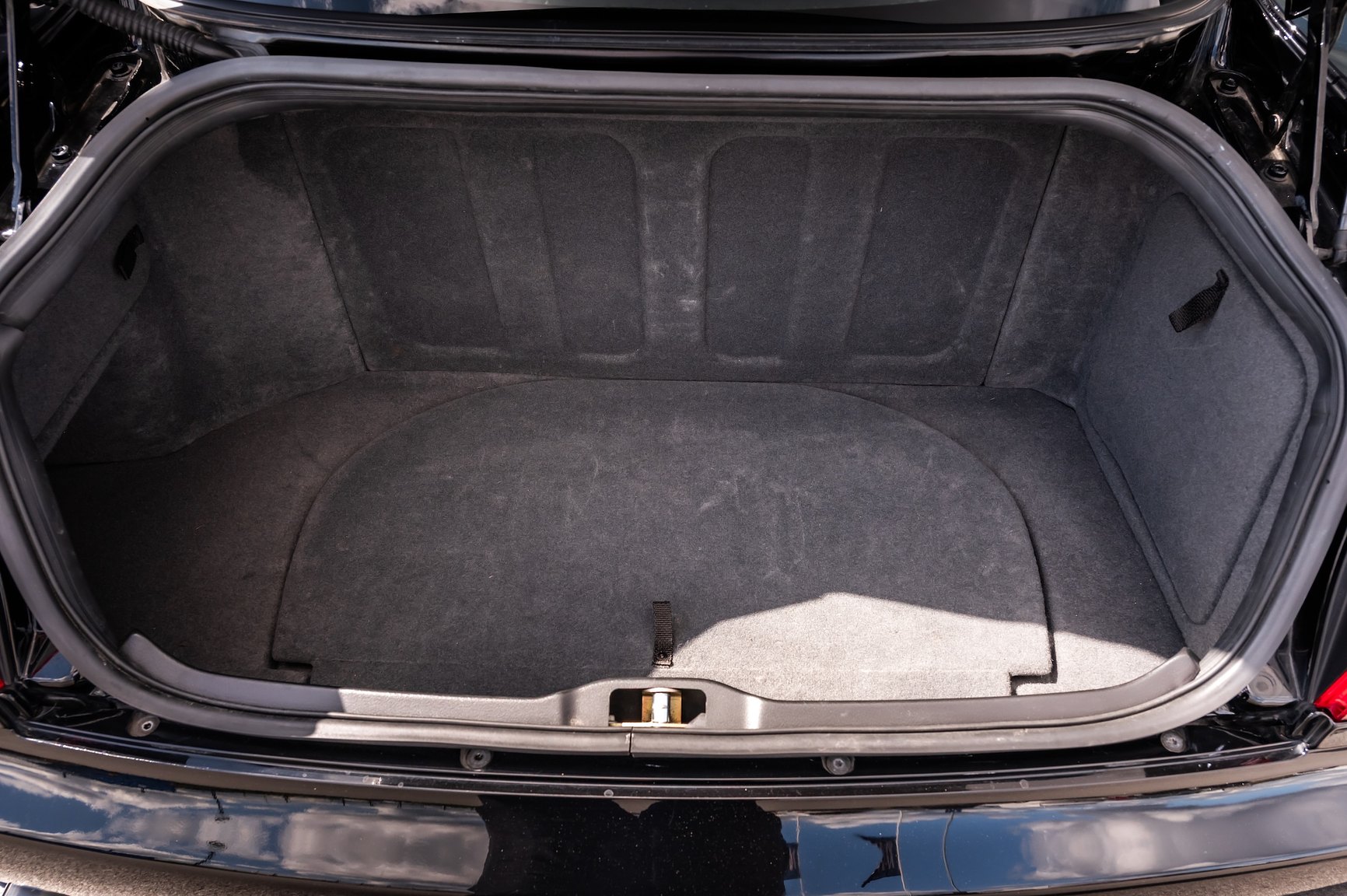 Interior image of 2004 Maserati Coupé 4.2 V8 Cambiocorsa