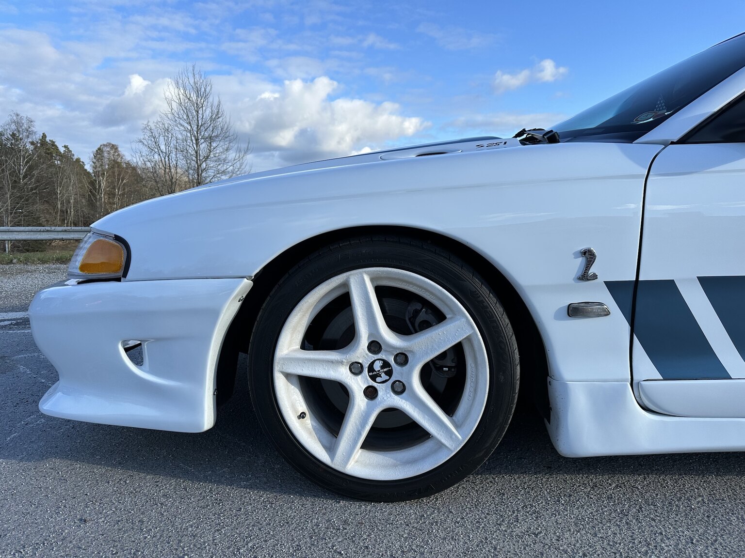 Exterior image of 1997 Ford Mustang Saleen S-281 Cobra