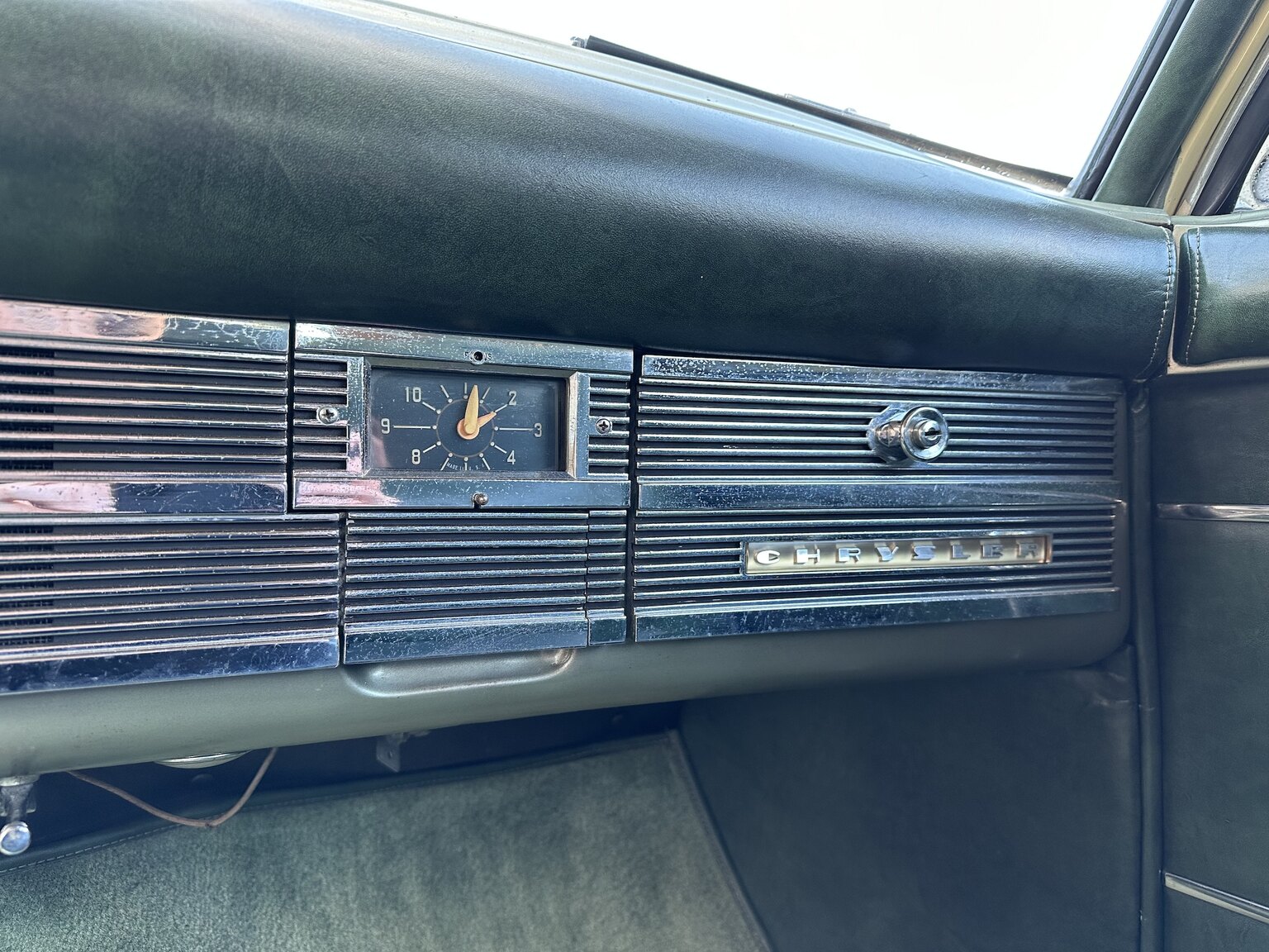 Interiörbild 1950 Chrysler Windsor Convertible (8)