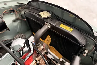 #<Image:0x00007f10c587eec0>