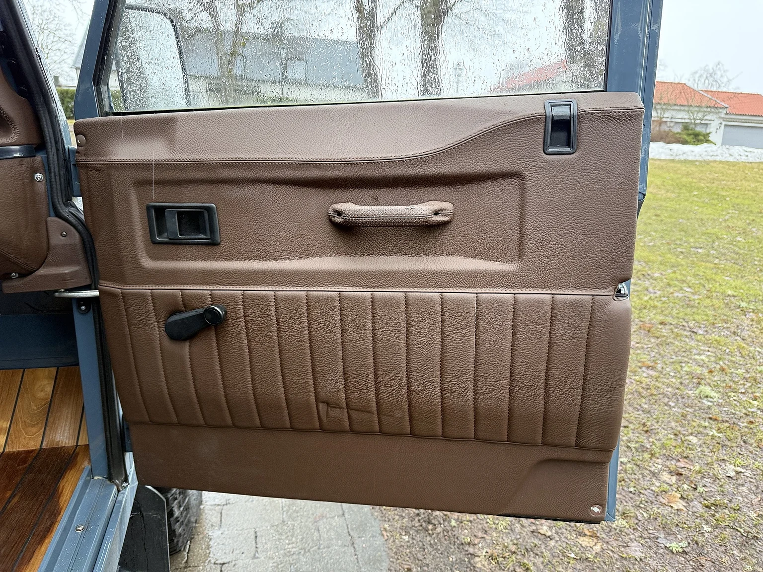 Interiörbild 2000 Land Rover Defender 110 C (33)