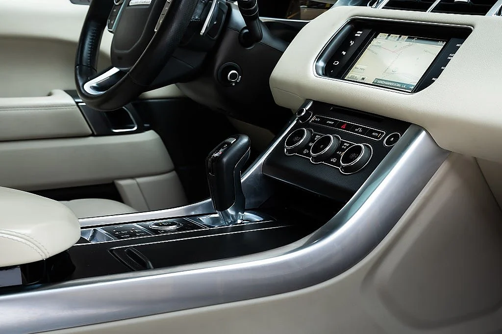 Bild von 2014 Land Rover Range Rover (35)