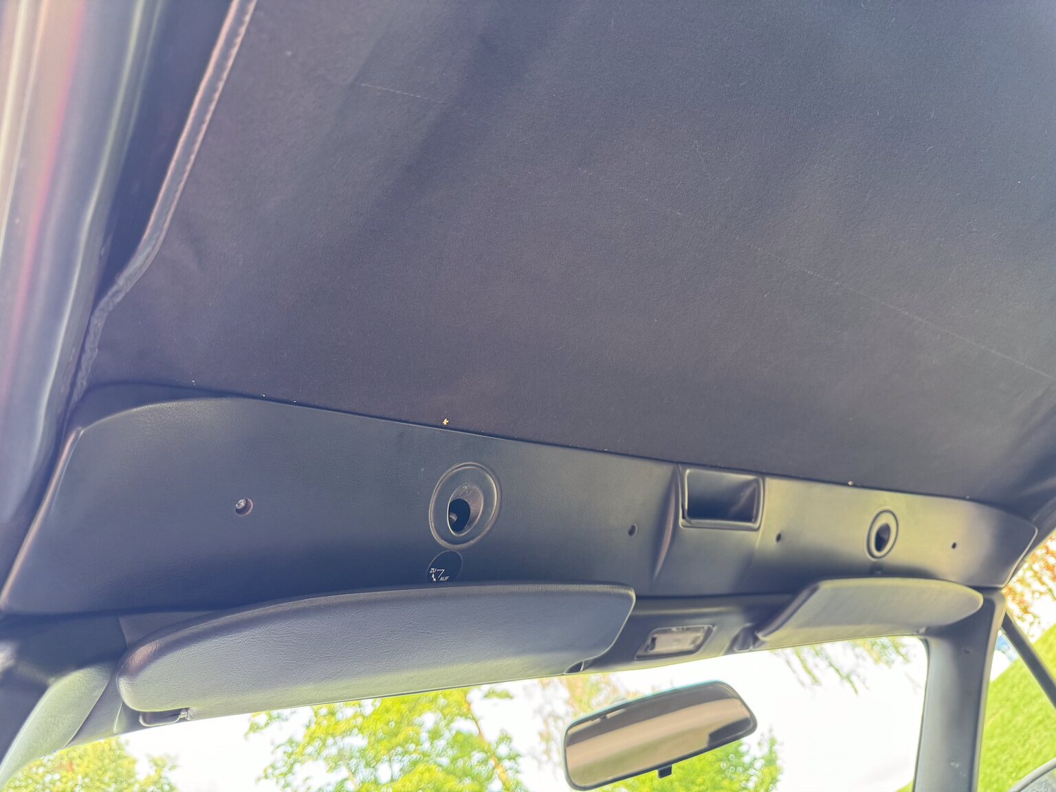 Interior image of 1990 Porsche 944 S2 Convertible