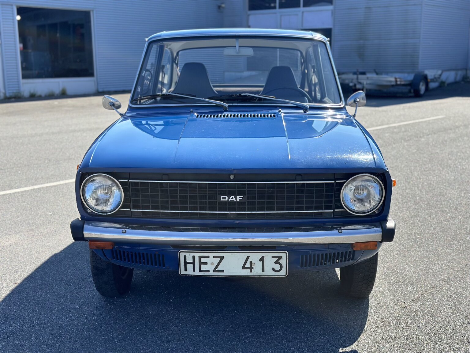 Exterior image of 1974 DAF 66 Sedan 1.1