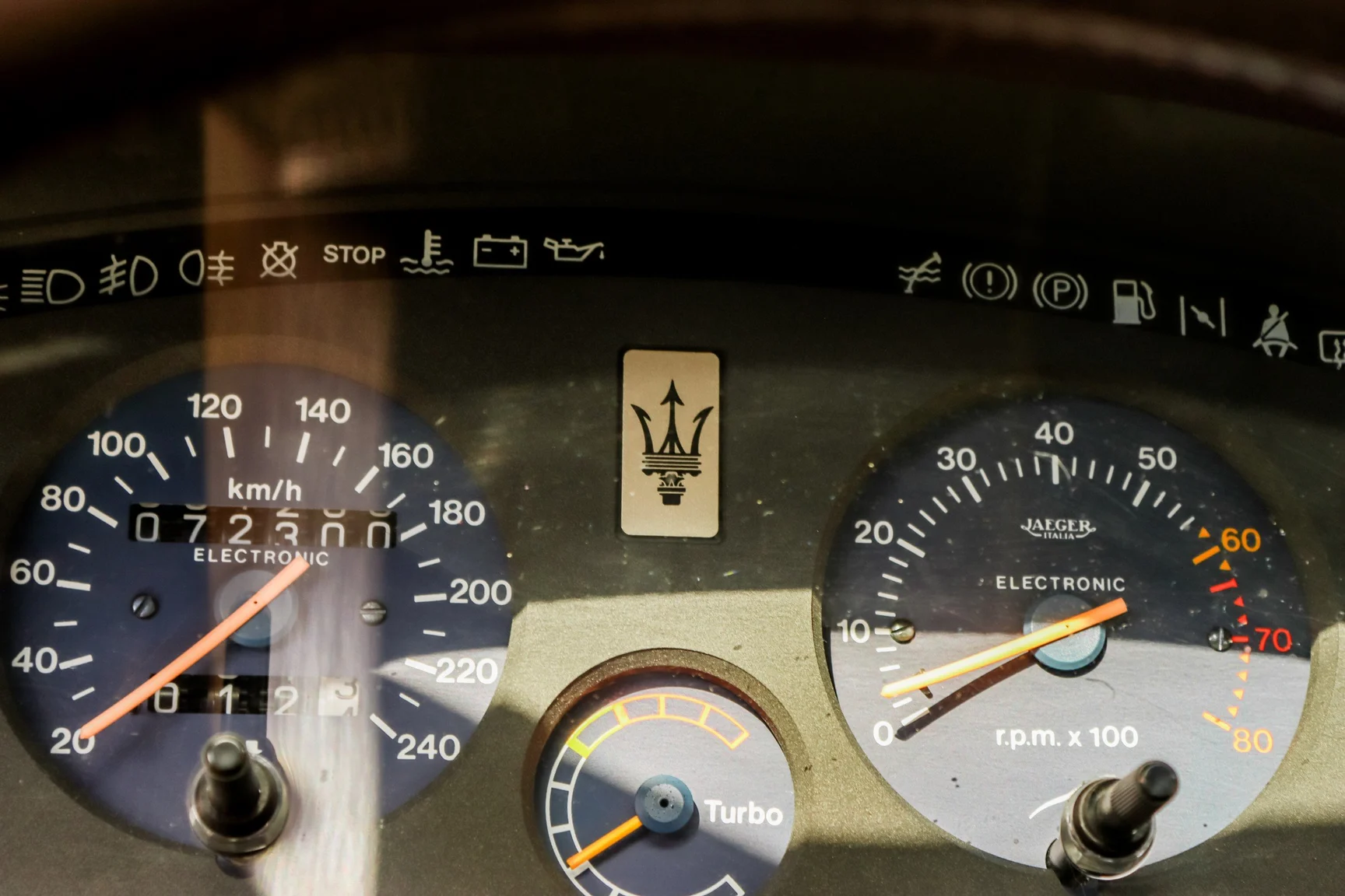 Interior image of 1987 Maserati Biturbo i (20)