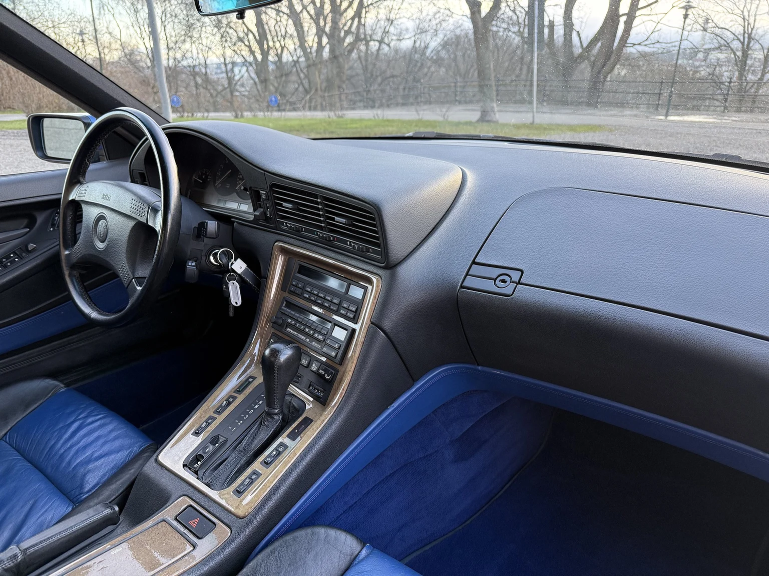 Interiörbild 1992 BMW 850iA - No Reserve (35)