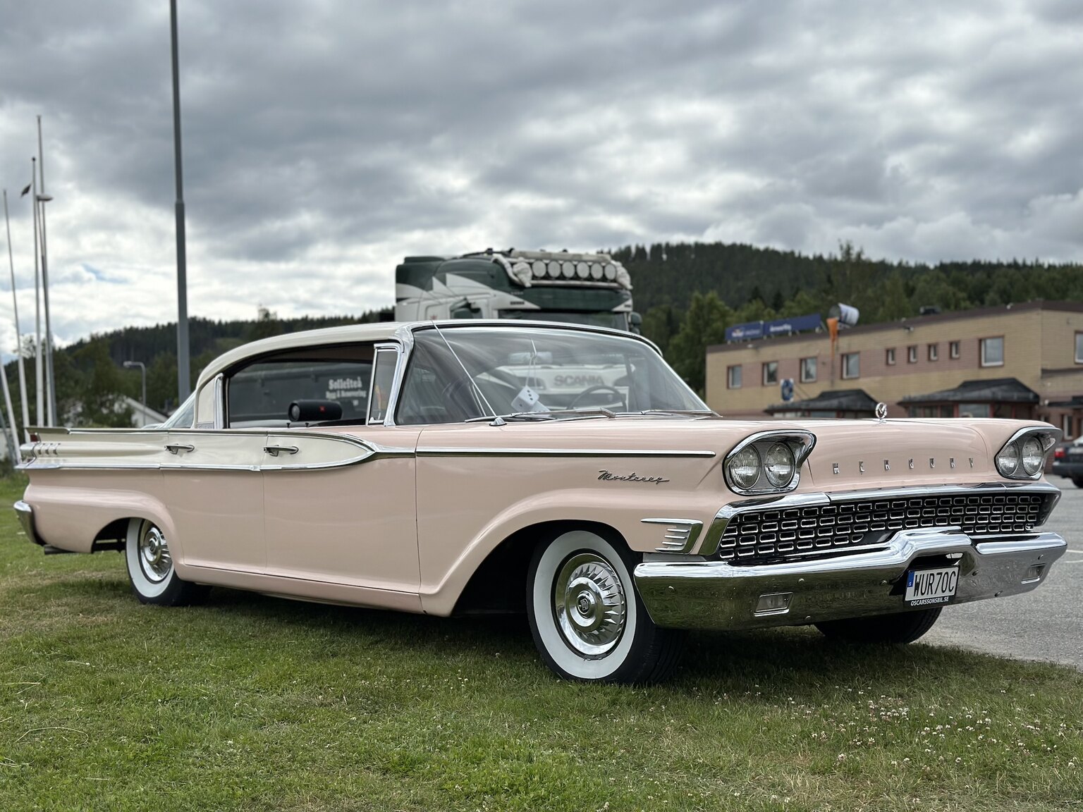 Exterior image of 1959 Mercury Monterey 4-door Hardtop Cruiser