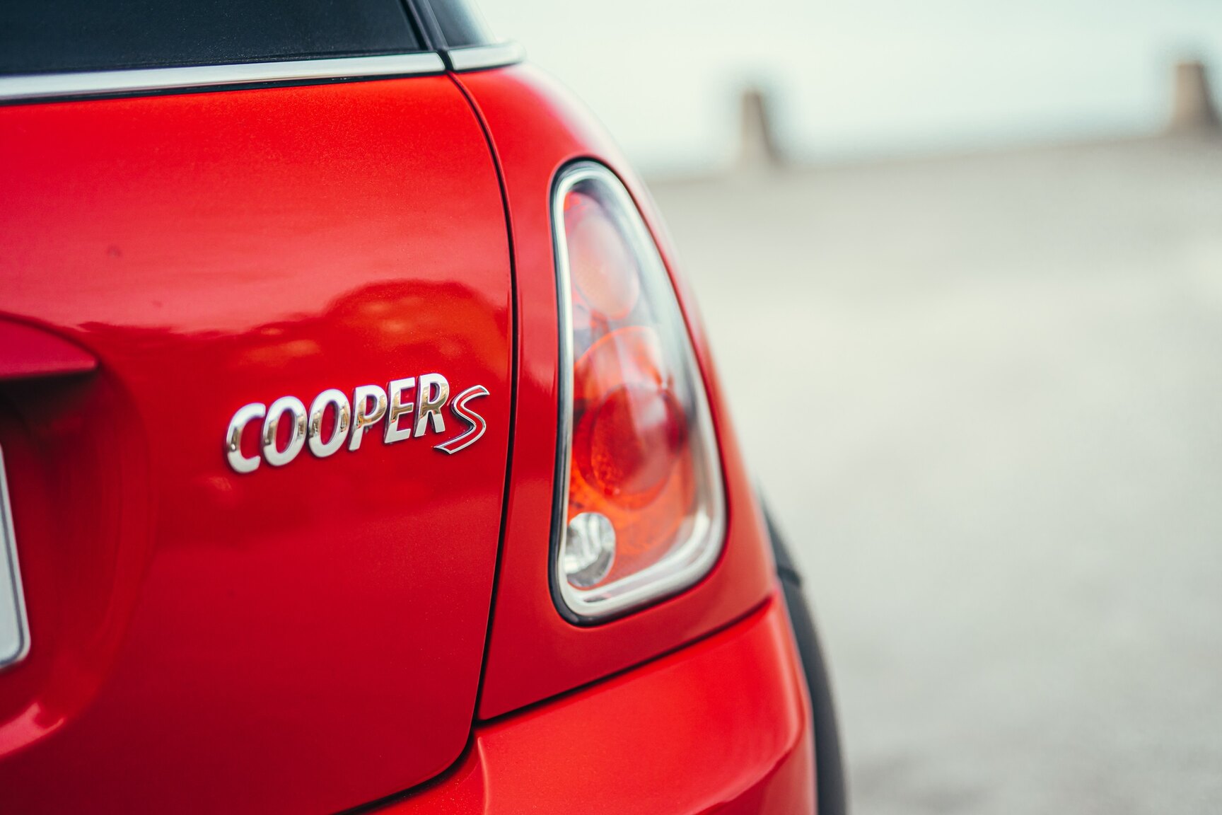 Exterior image of 2006 Mini Cooper John Cooper Works