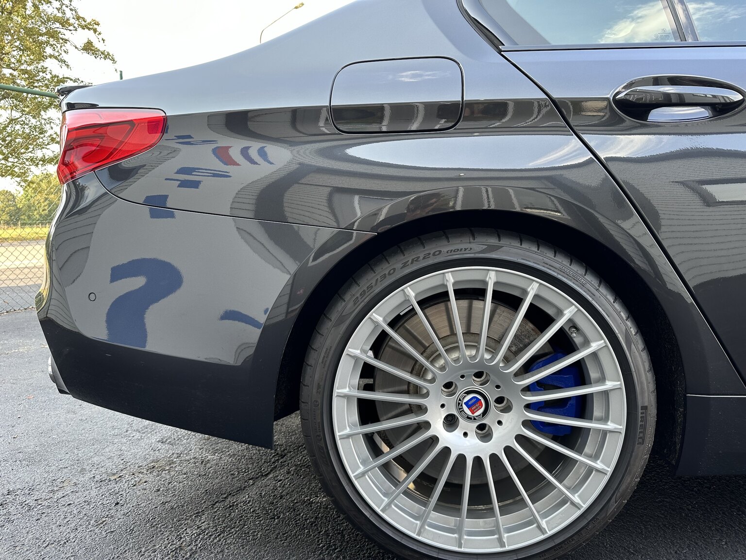 Exterior image of 2019 ALPINA B5 S Bi-Turbo Sedan ALLRAD