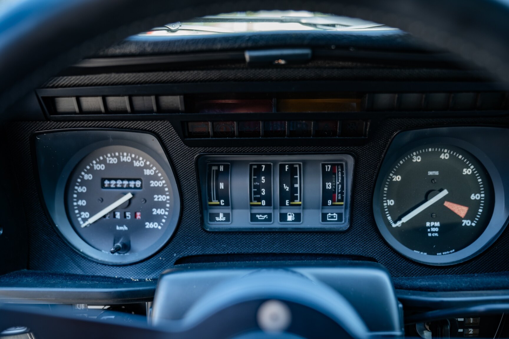 Interior image of 1985 Jaguar XJ-S HE