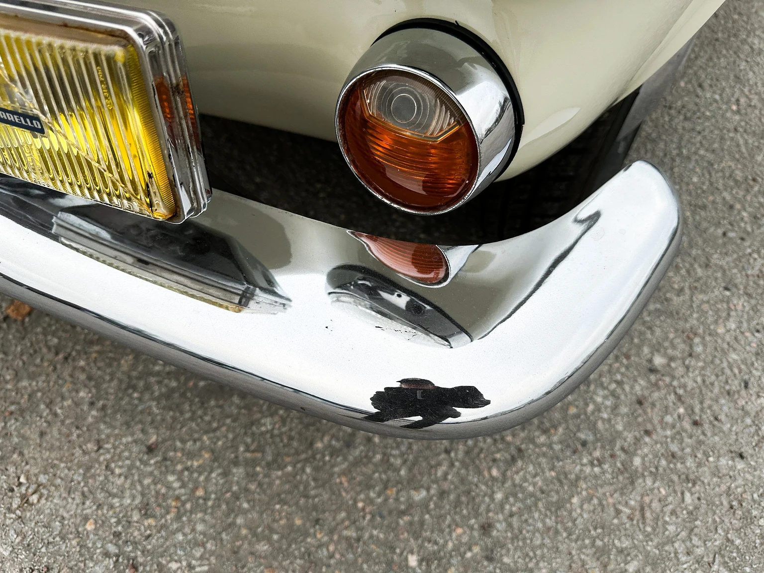 Exterior image of 1964 Volvo P 1800S (70)