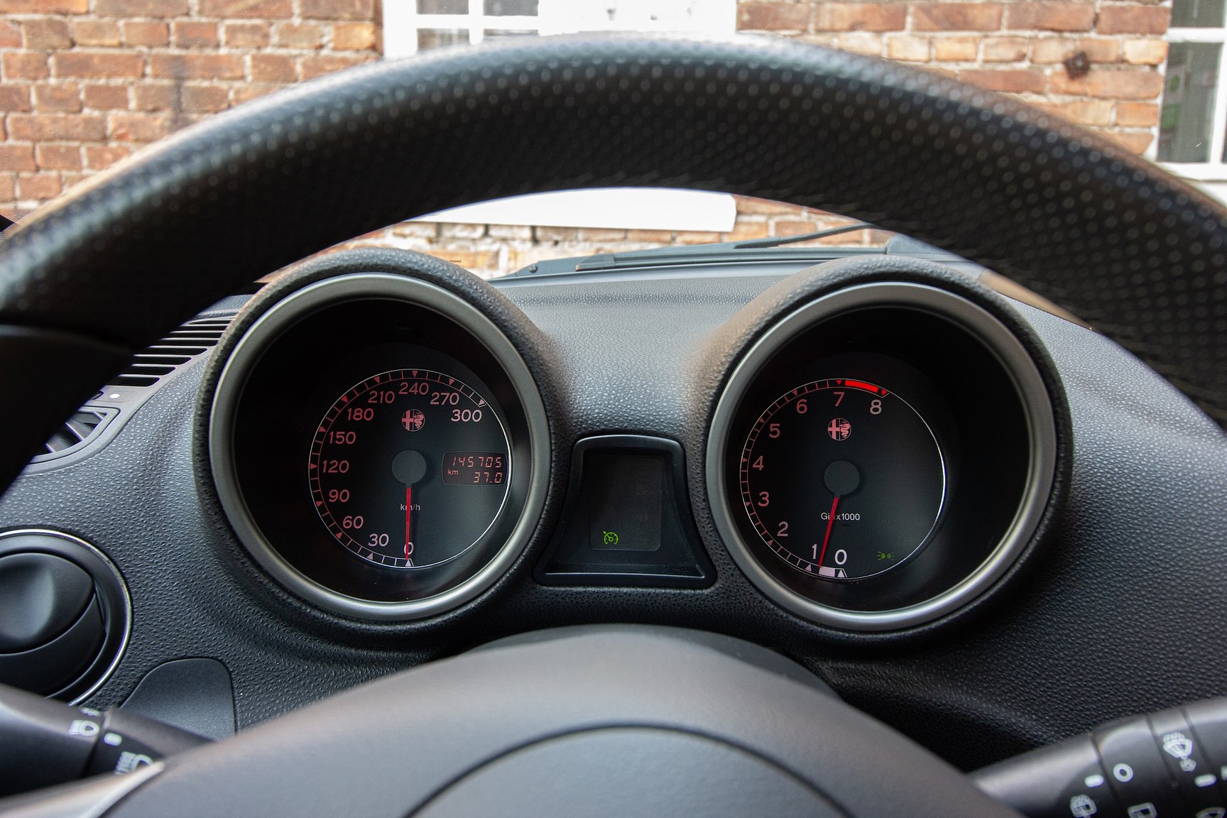 Interior image of 2004 Alfa Romeo 156 GTA