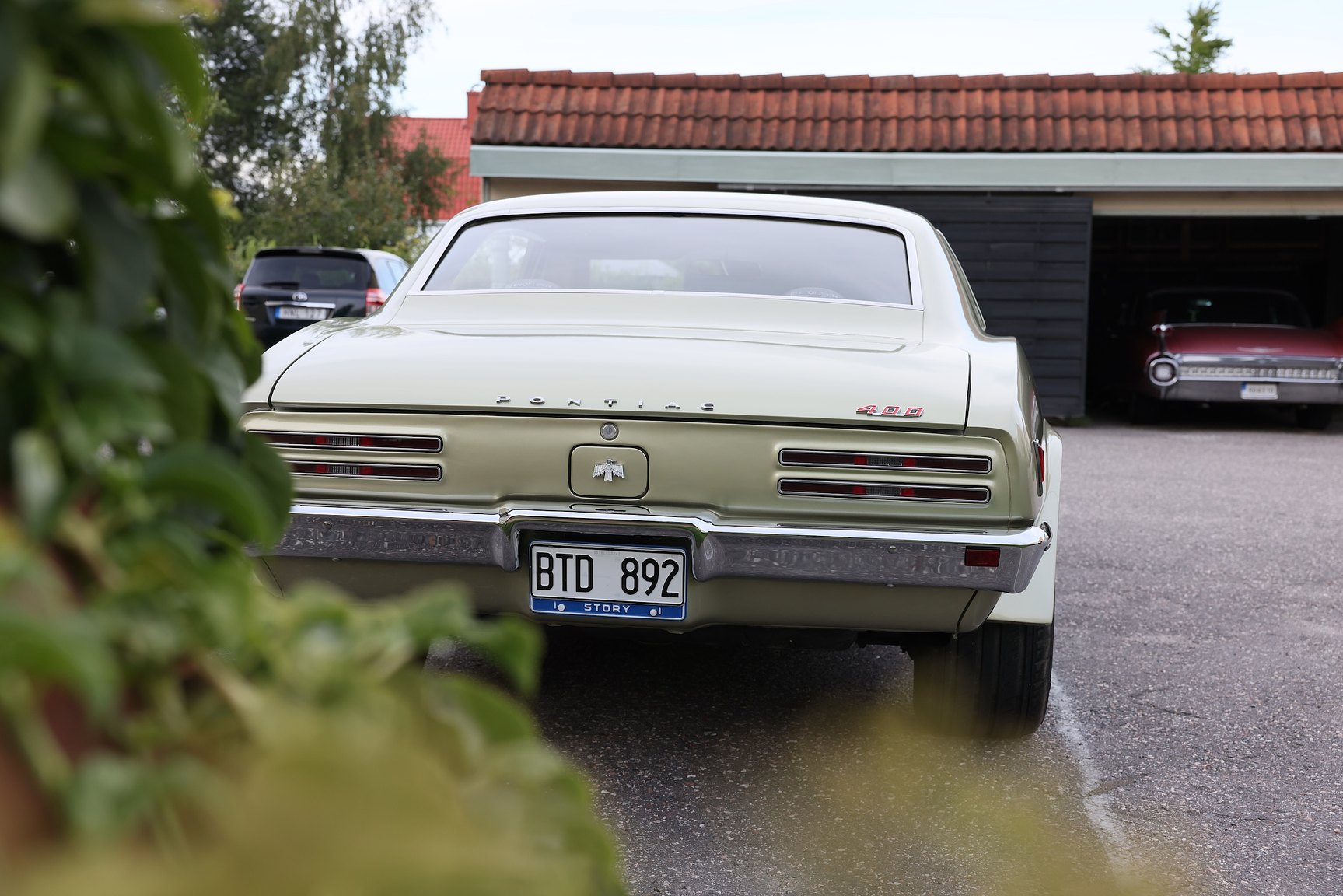 Exterior image of 1968 Pontiac Firebird 400 Ram Air