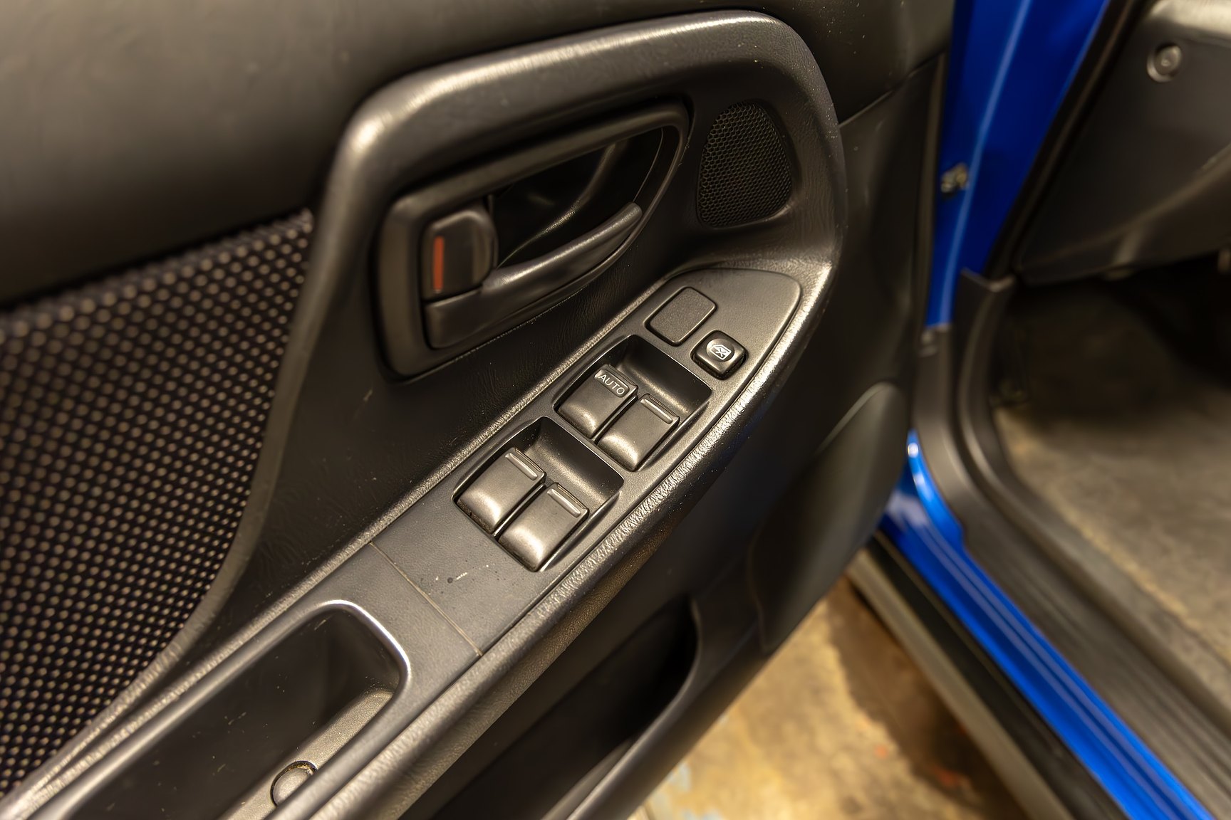 Interiörbild 2001 Subaru Impreza 2.0 WRX Turbo 4WD