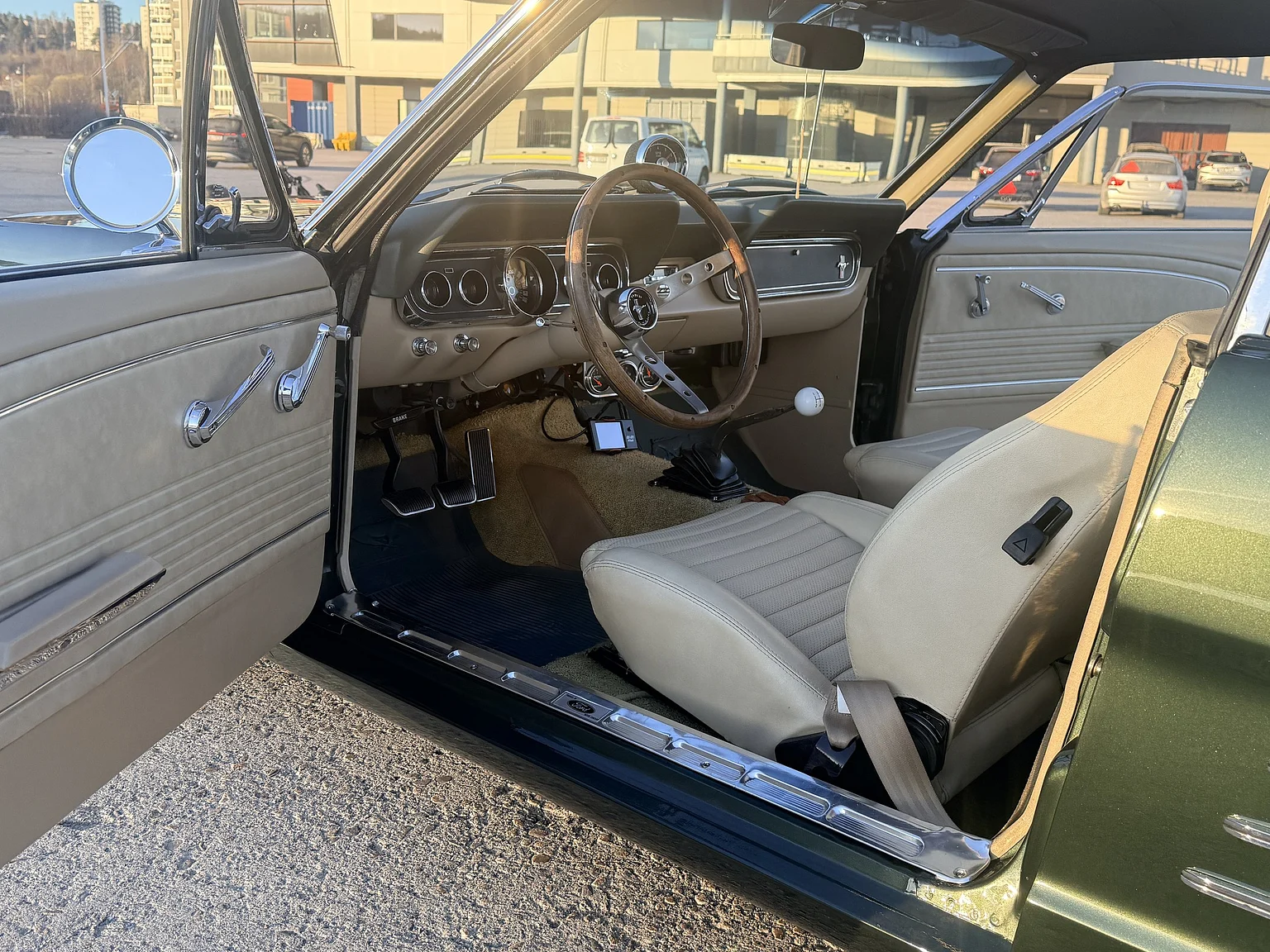 Interior image of 1966 Ford Mustang HT - Protouring / Supercharged (2)