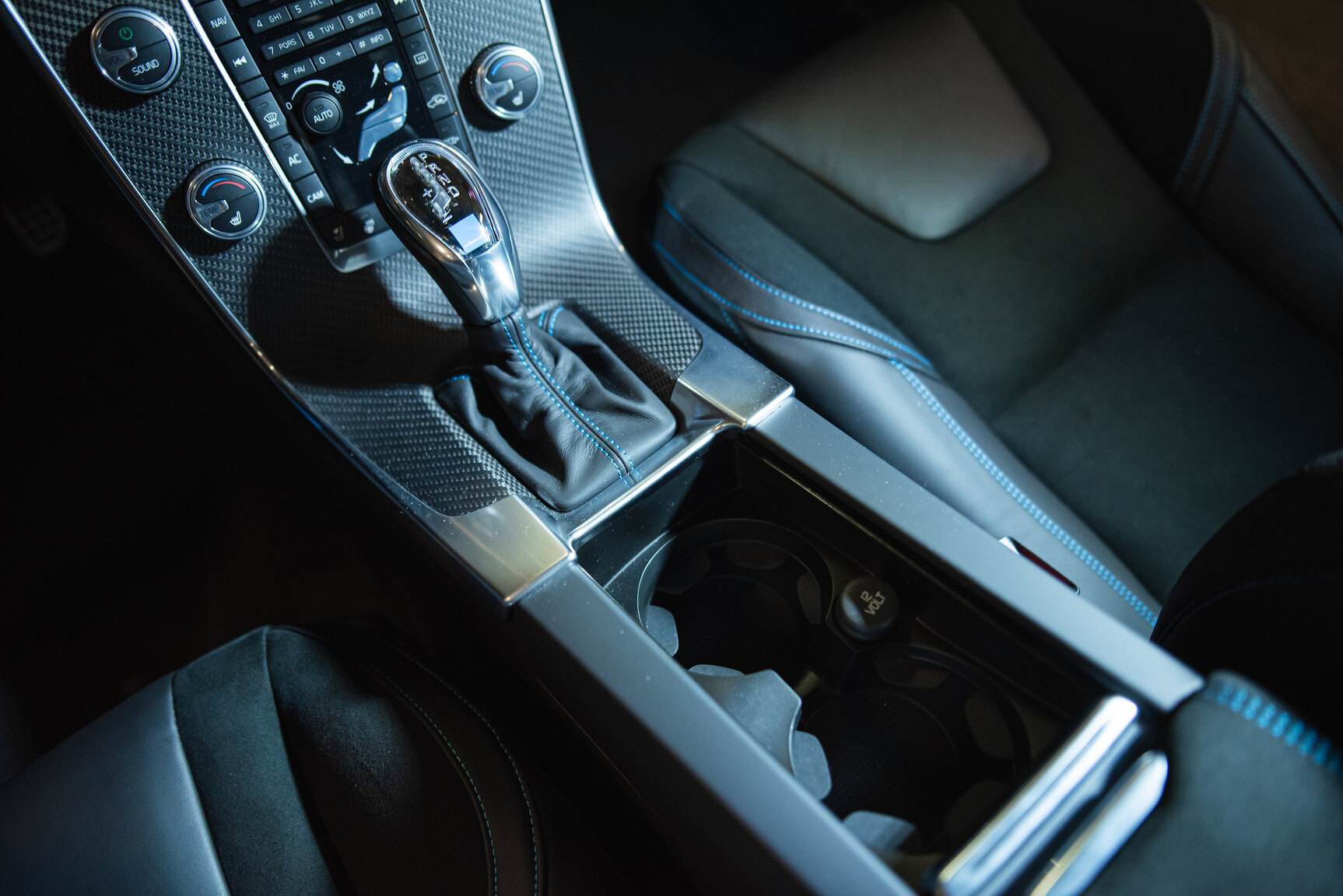 Interiörbild 2017 Volvo V60 Polestar T6 AWD