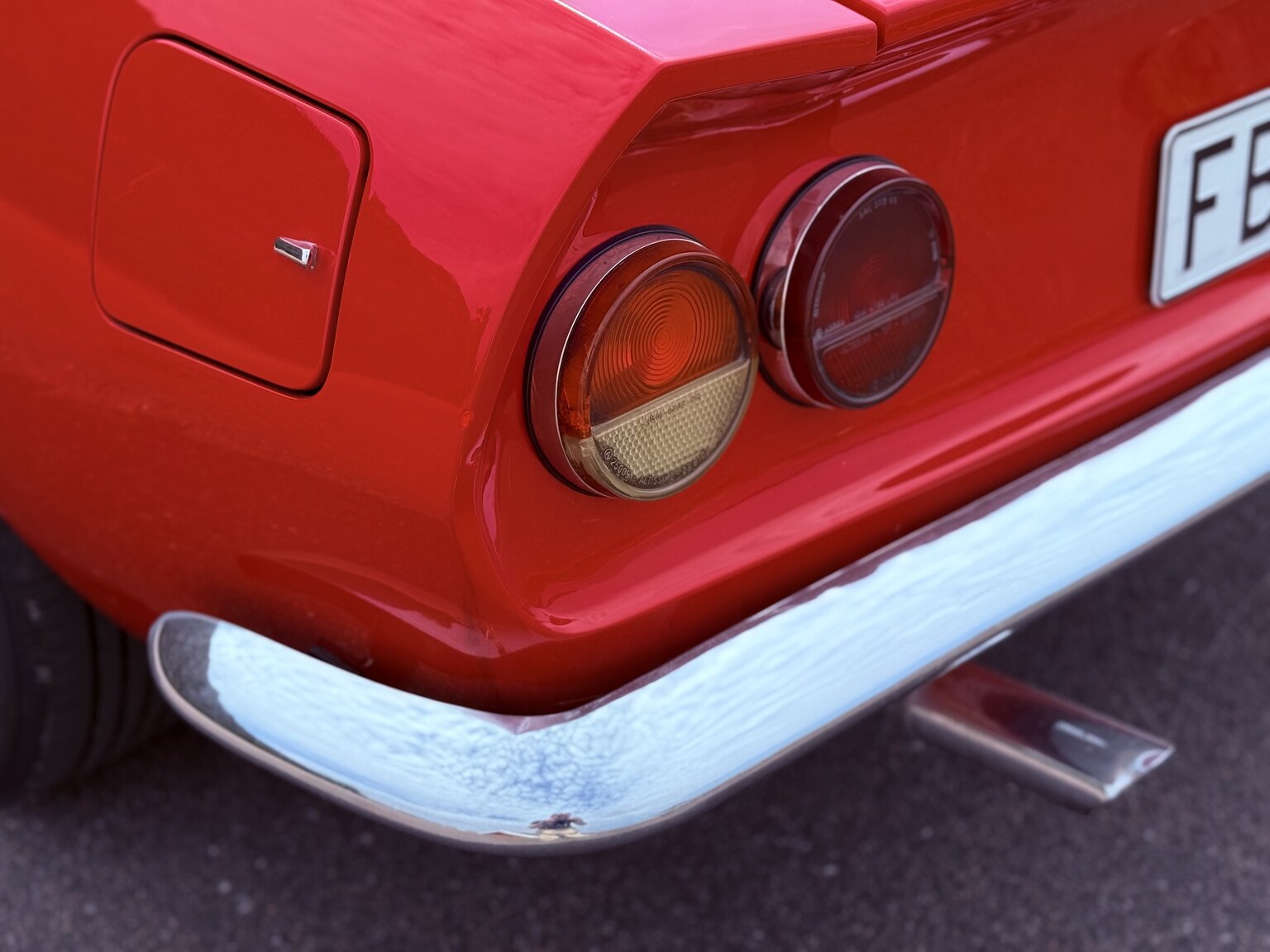 Exterior image of 1968 Fiat Dino Spider