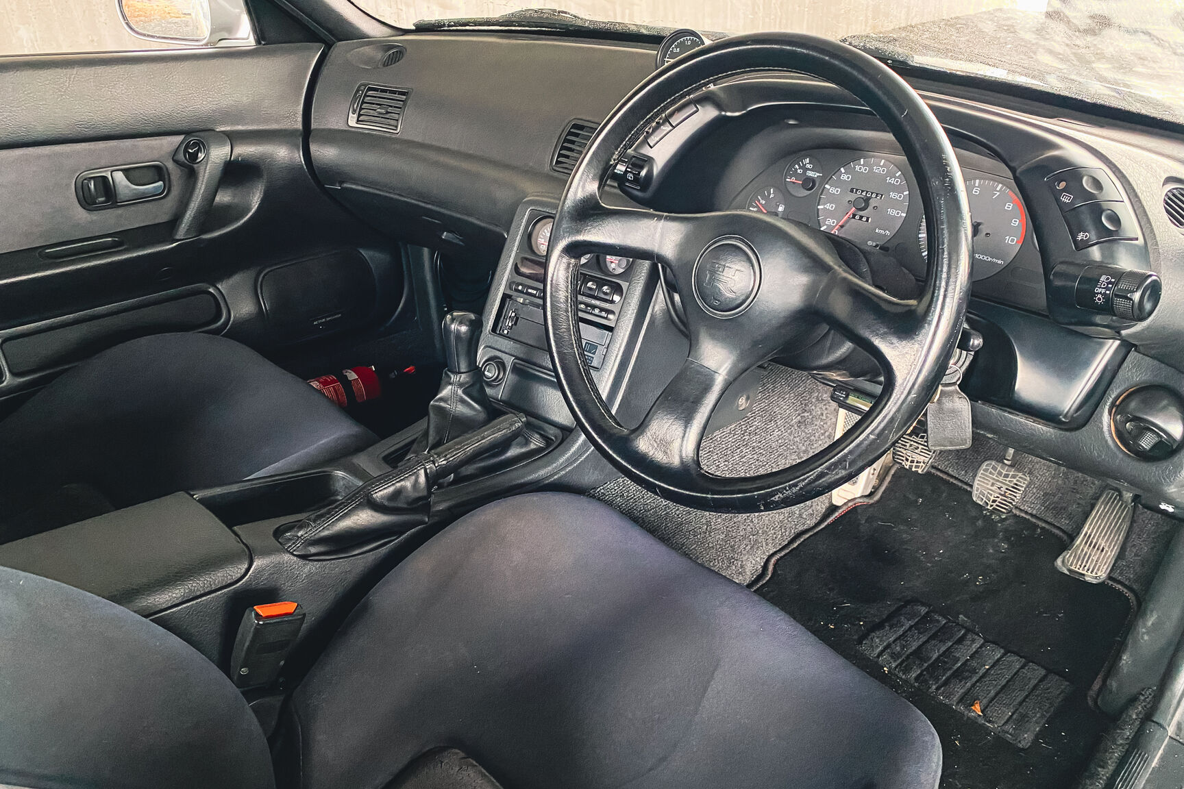 Interiörbild 1994 Nissan Skyline R32 GT-R