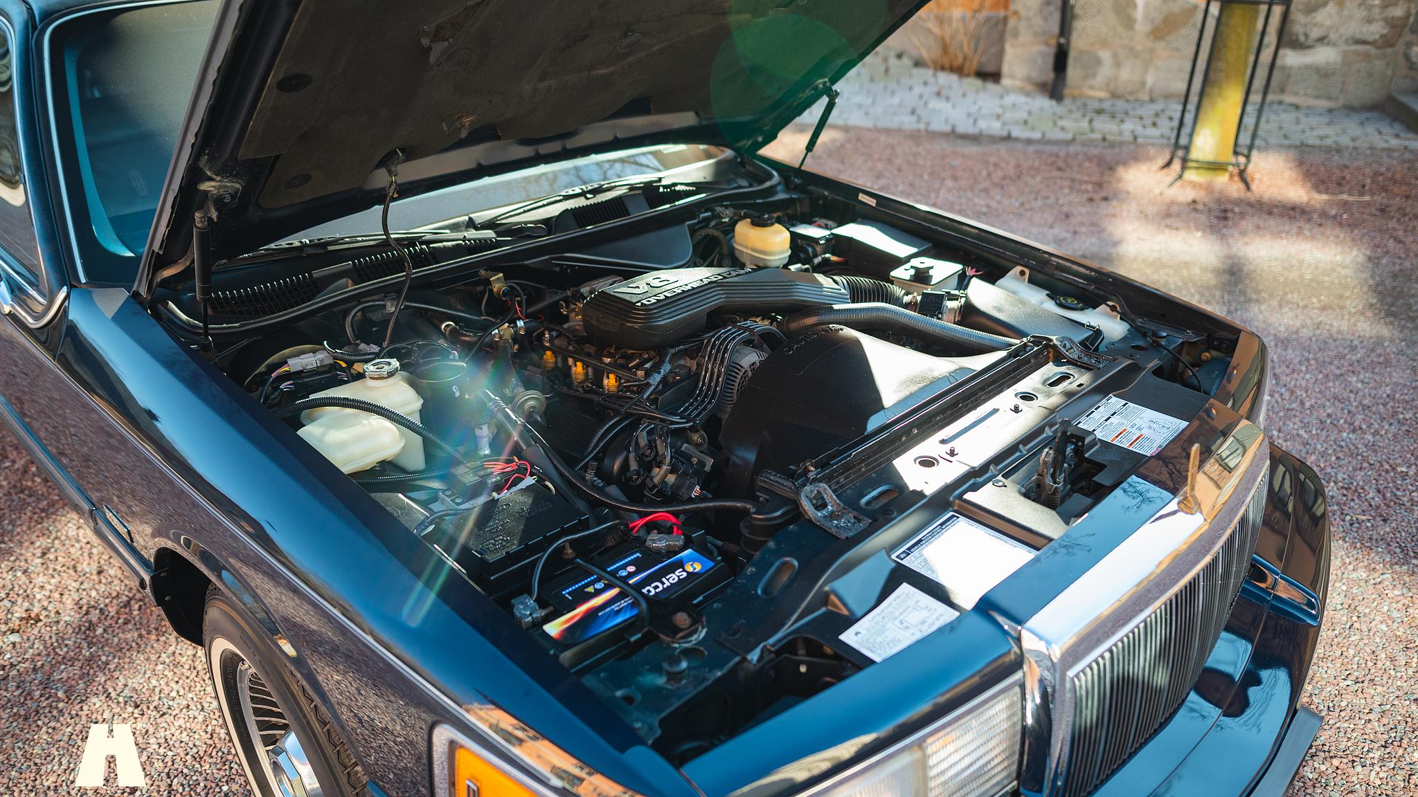 1992 Lincoln Town Car Limousine , Mekanik