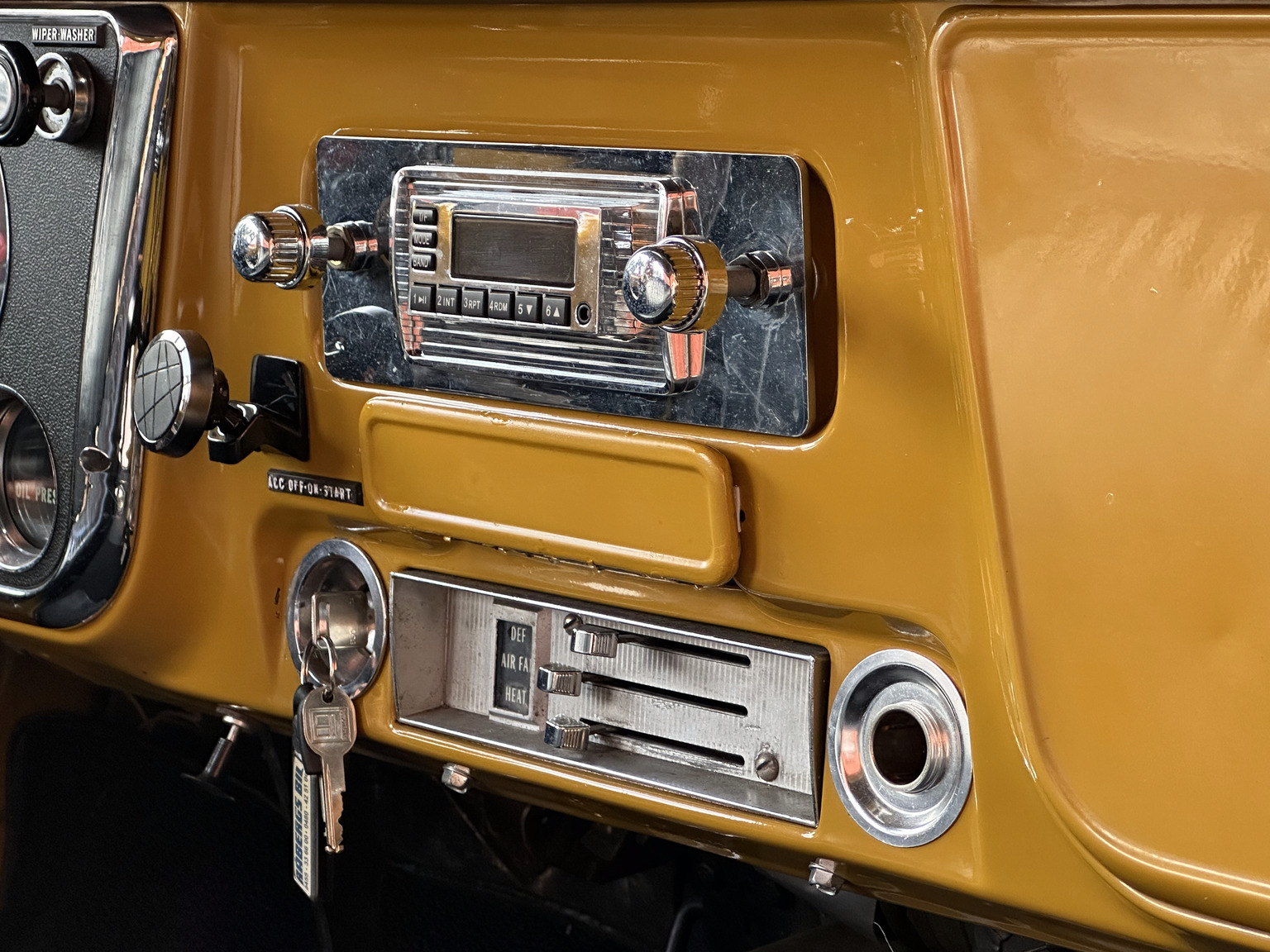 Interiörbild 1972 Chevrolet C10 Cheyenne (30)