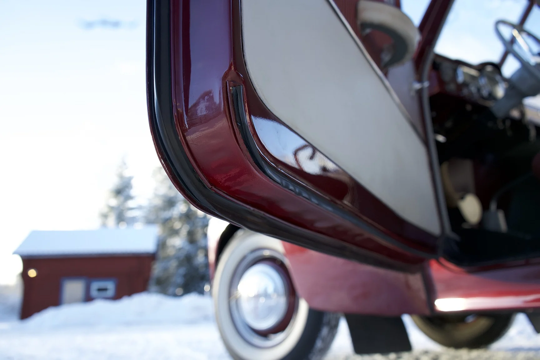 Interior image of 1953 Volvo PV444 DS (3)