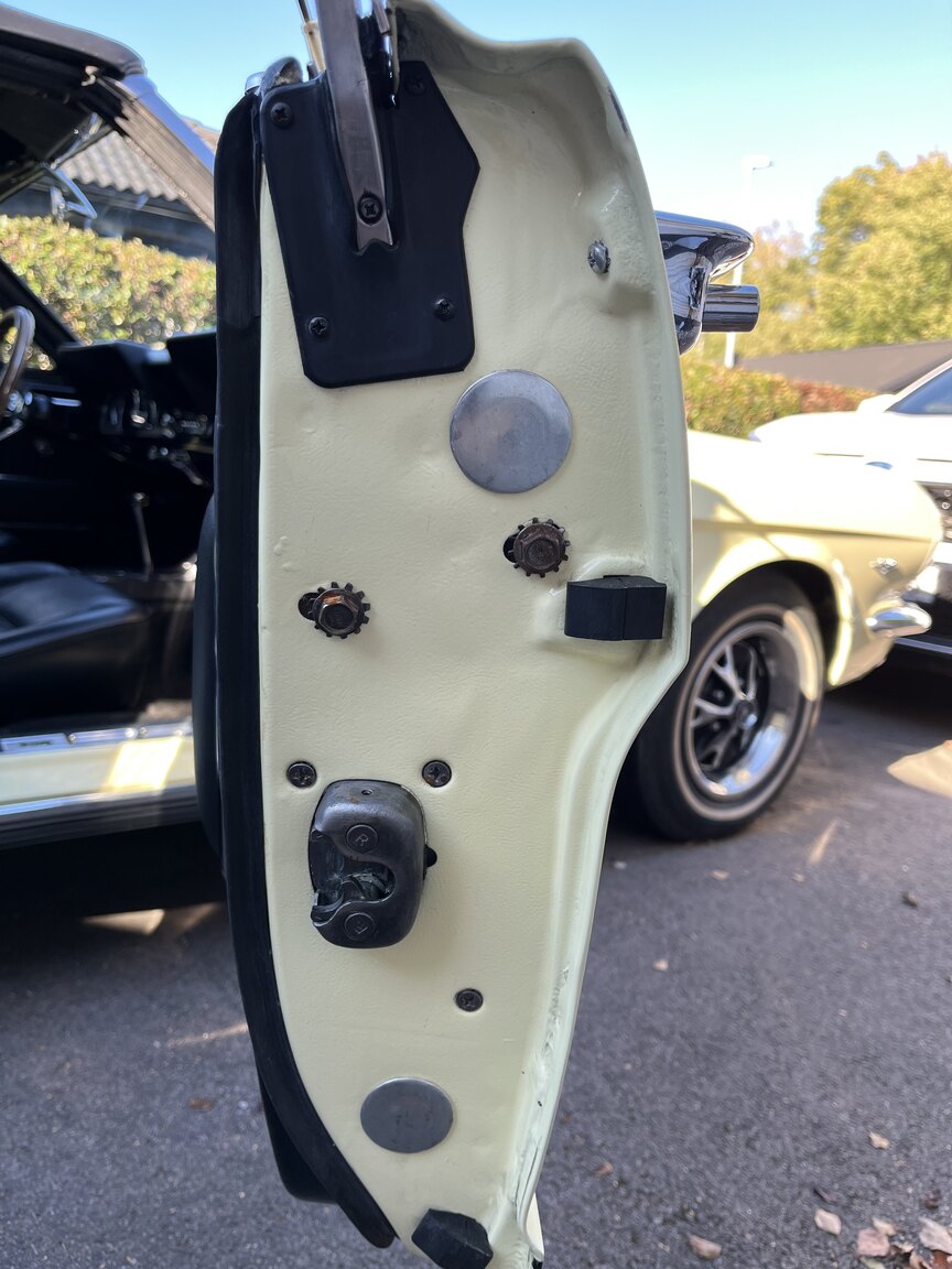 Interiörbild 1966 Ford Mustang Cabriolet 289cui
