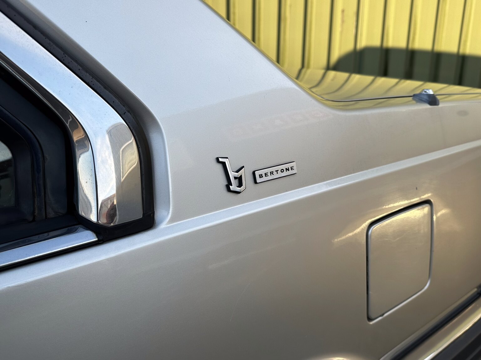 Aussenfoto 1987 Volvo 780 Bertone