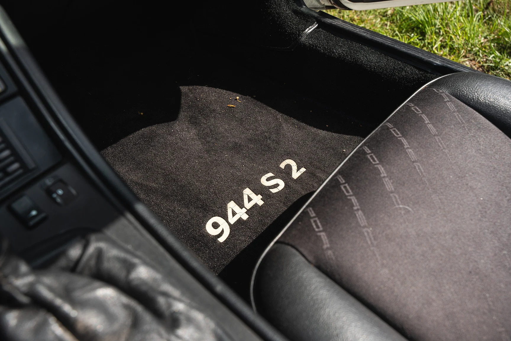 Interiörbild 1990 Porsche 944 S2 Cabriolet  (30)