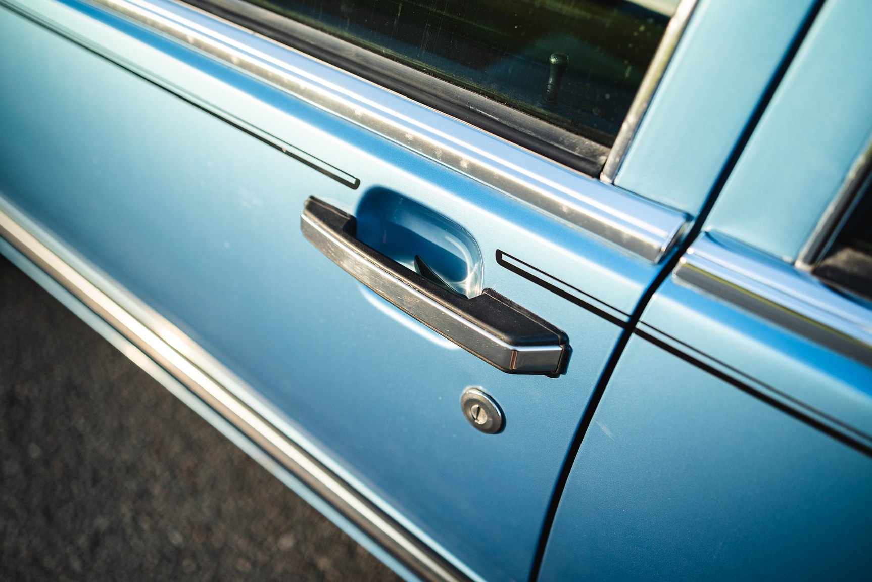 Exterior image of 1985 Volvo 760 GLE 2.8 V6 Automatisk