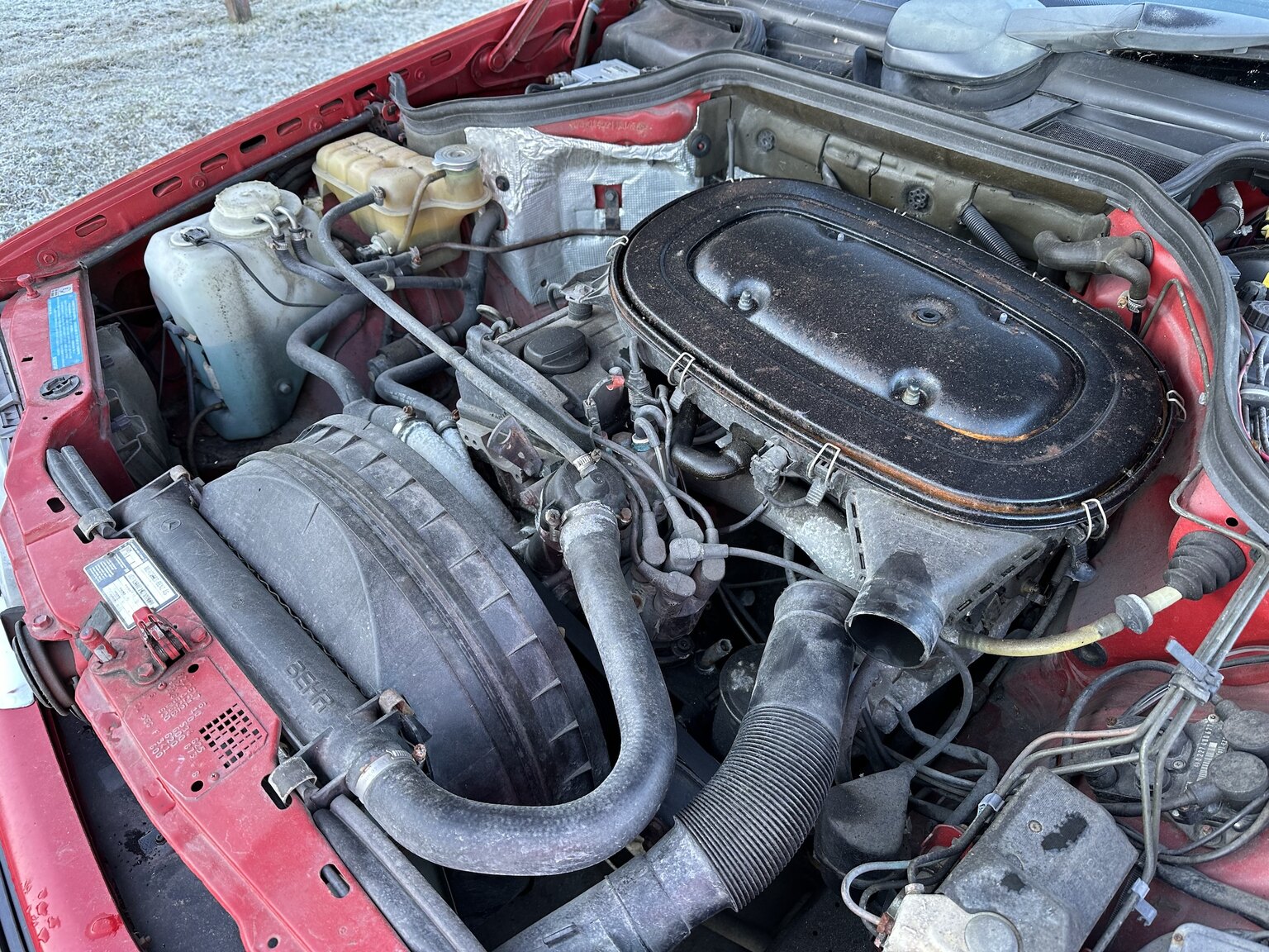 Image of 1990 Mercedes-Benz 200 E mechanics