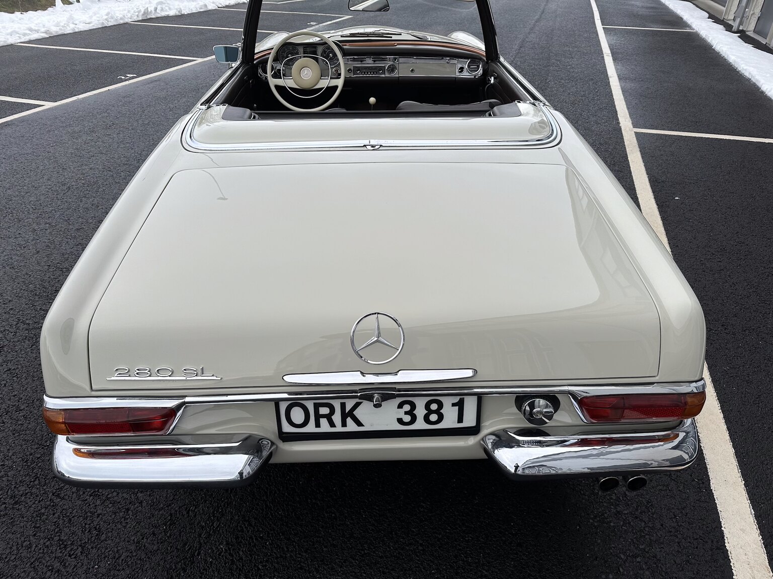 Aussenfoto 1968 Mercedes Benz SL 280 Pagoda