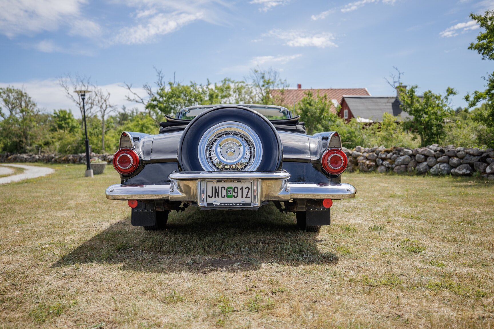 Aussenfoto 1956 Ford Thunderbird