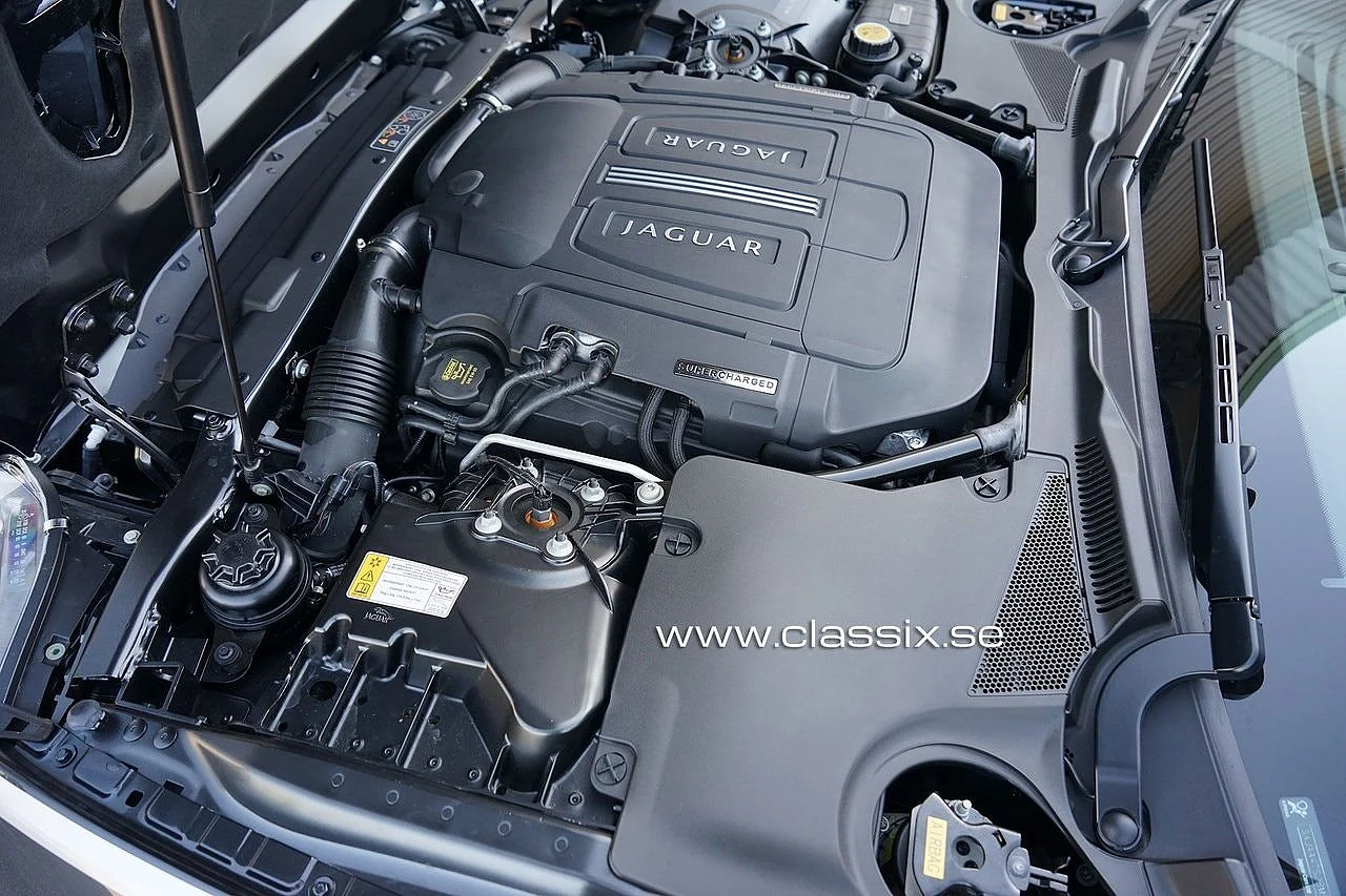 Bild på 2010 Jaguar XKR (1)