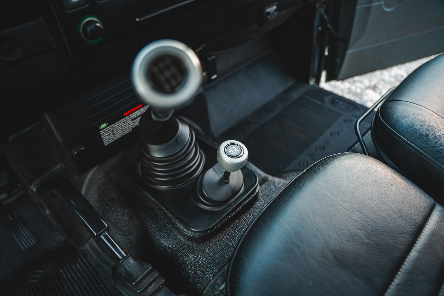 Interiörbild 2003 Land Rover Defender TD5 90 Pickup (27)