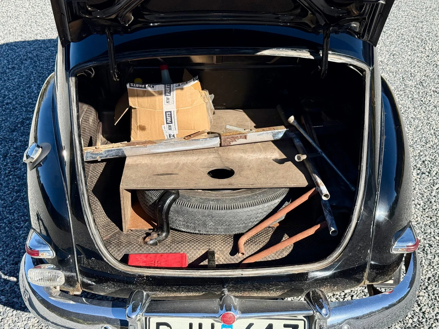 Innenraumfoto von 1953 Volvo PV444E (75)