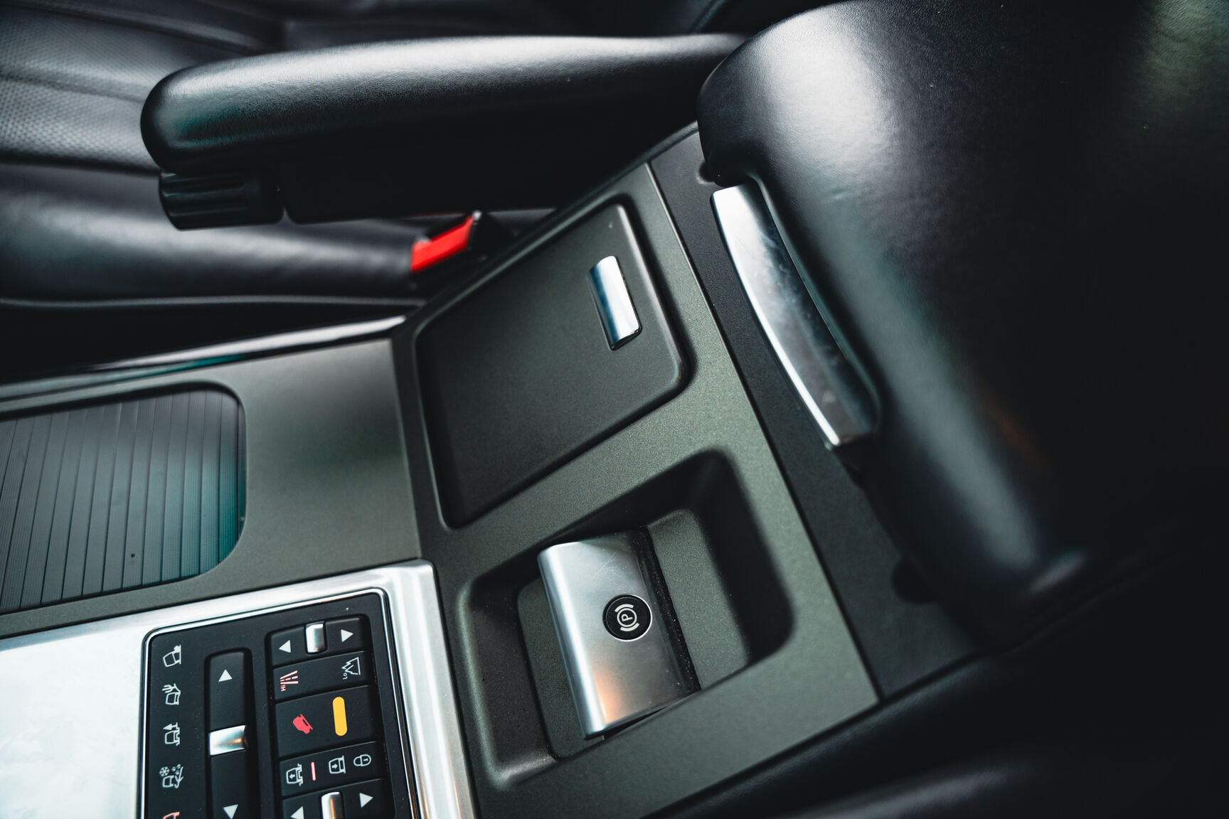 Innenraumfoto von 2012 Range Rover TDV8 Vouge