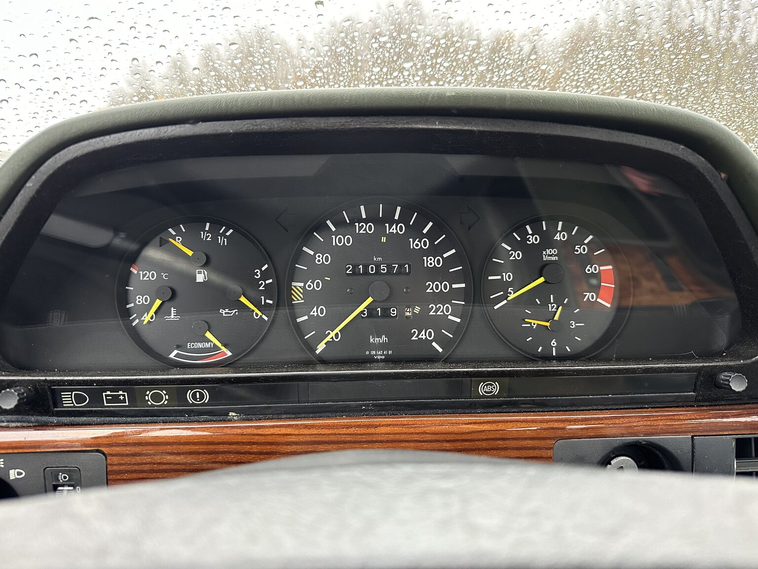 Interiörbild 1983 Mercedes-Benz 500 SEC