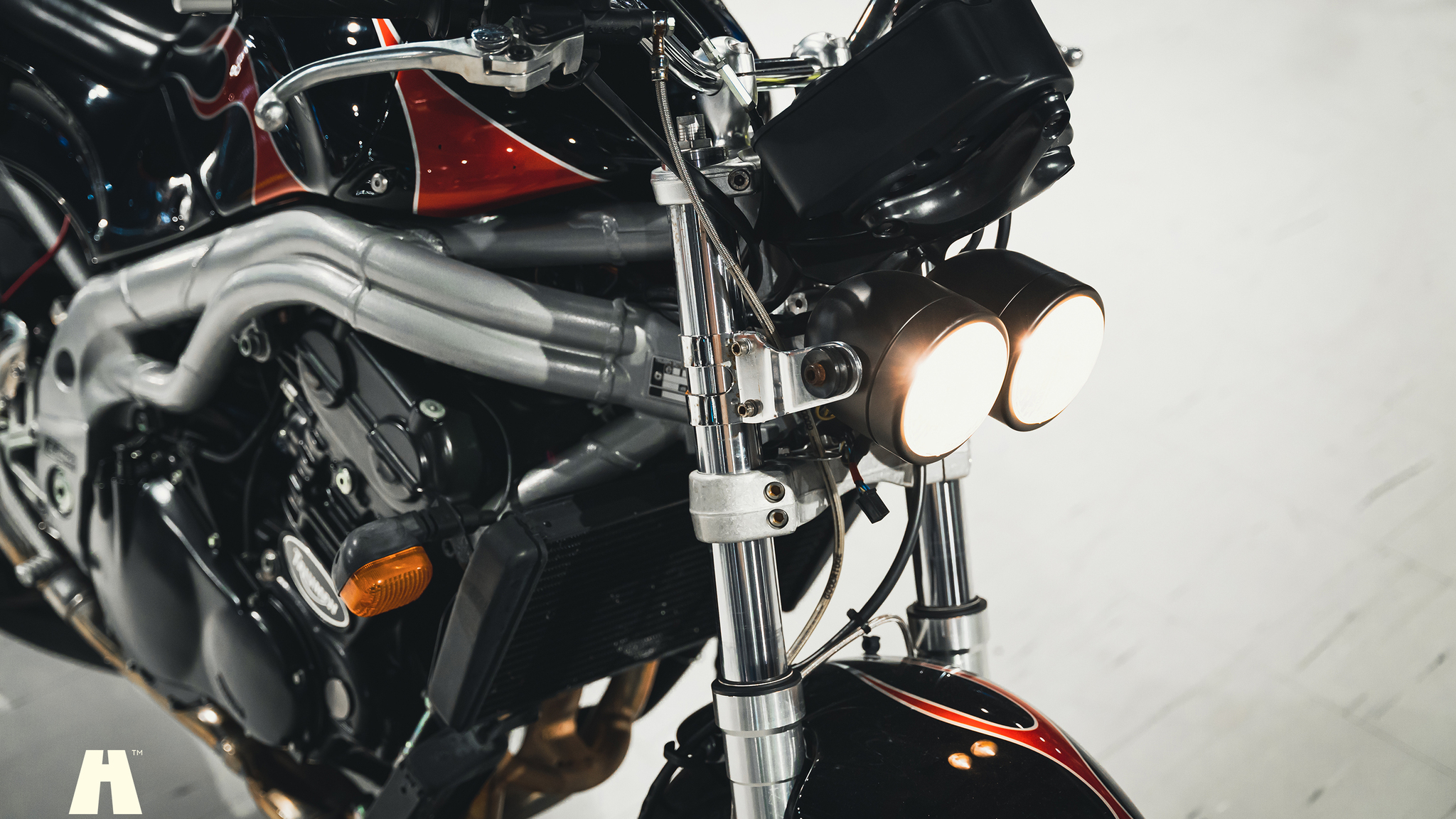 Aussenfoto 2001 Triumph Speed Triple (12)