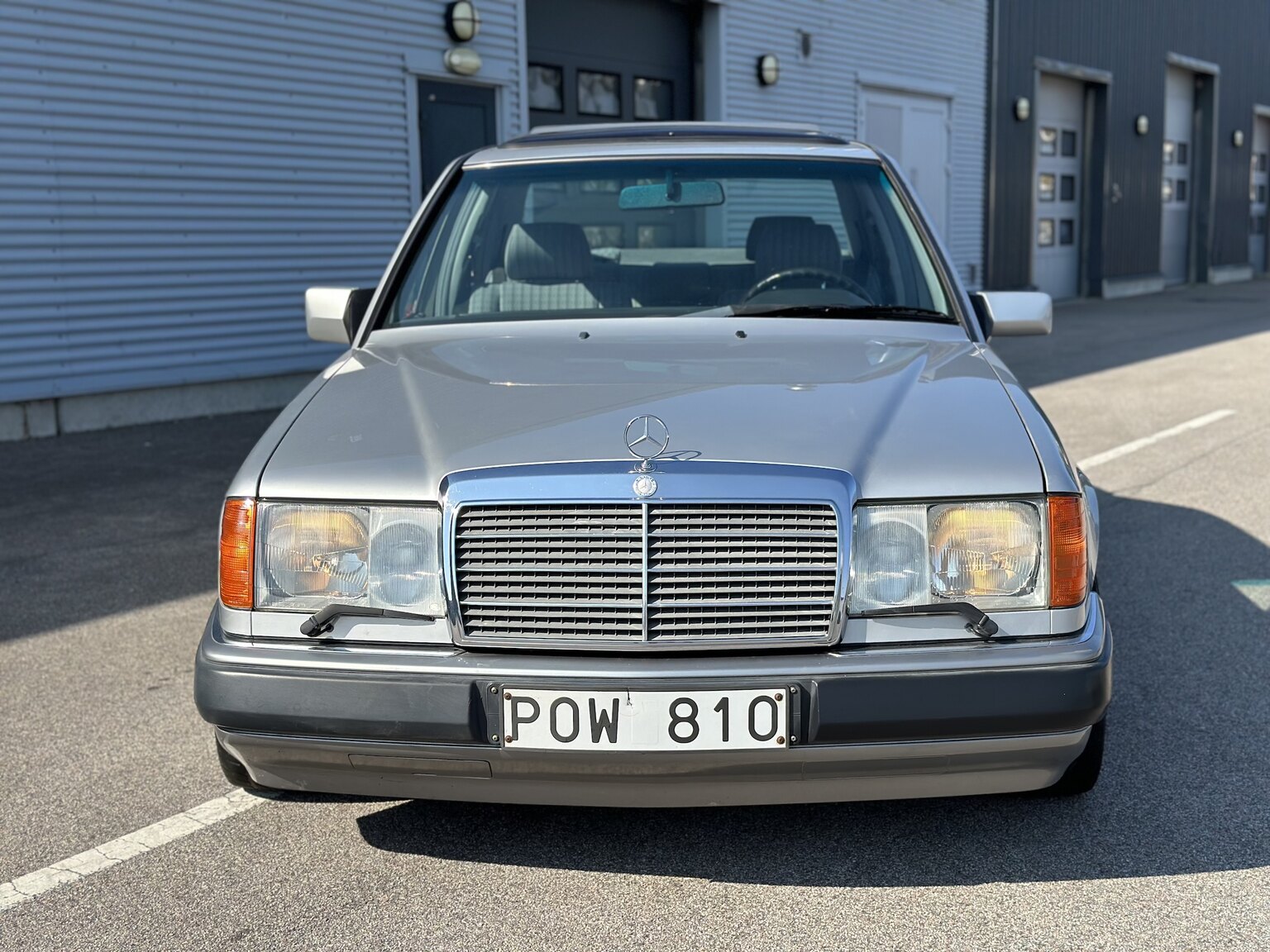 Exteriörbild på 1992 Mercedes-Benz 250D
