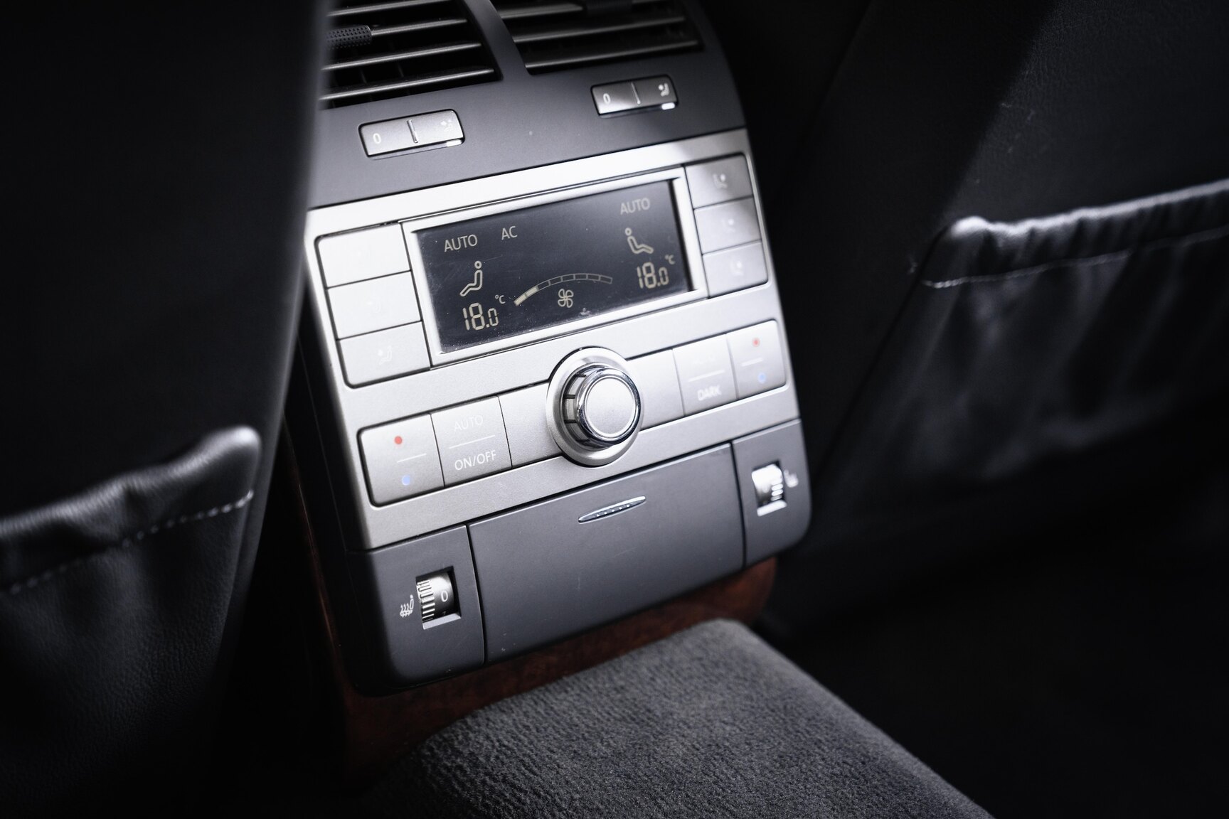 Interiörbild 2012 Volkswagen Phaeton 3.0 TDI 4Motion